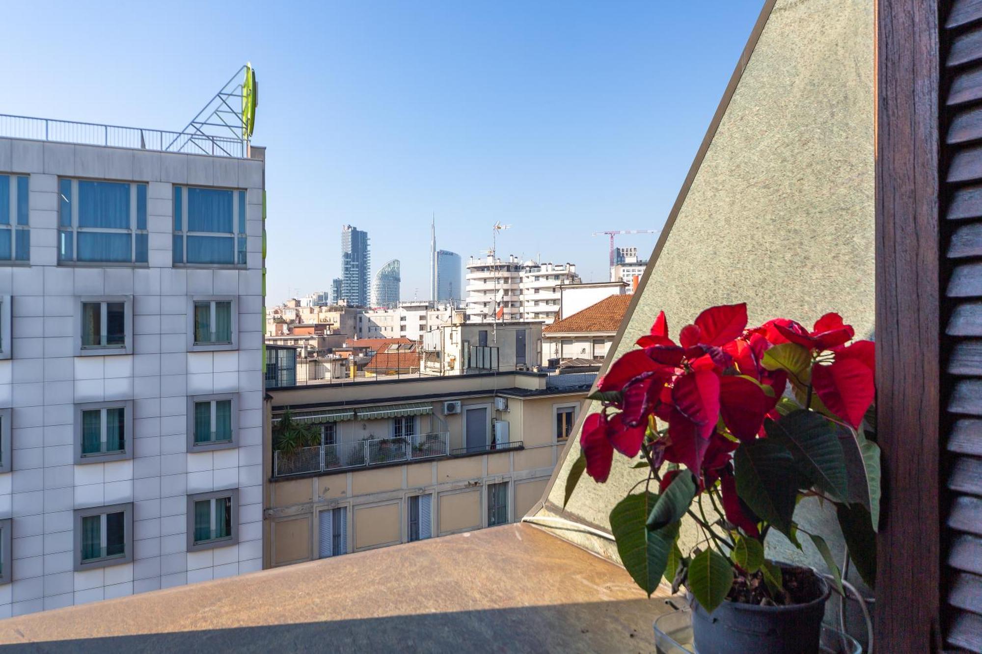 Repubblica-stazione Big House Skyline View 4 Pax Check In H24 Appartamento