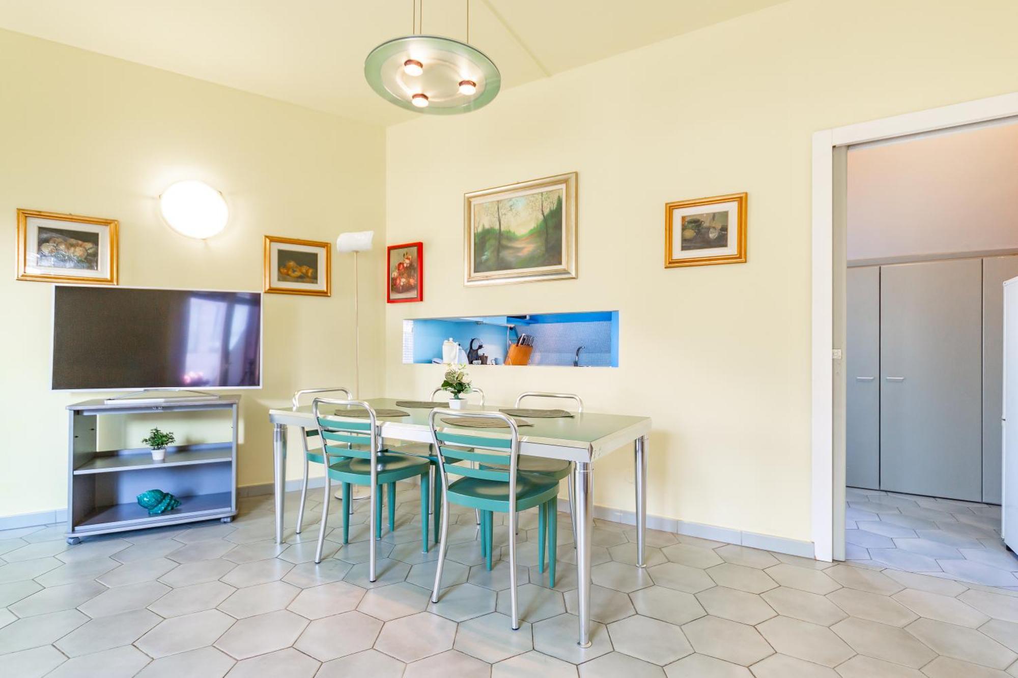 Repubblica-stazione Big House Skyline View 4 Pax Check In H24 * Milan