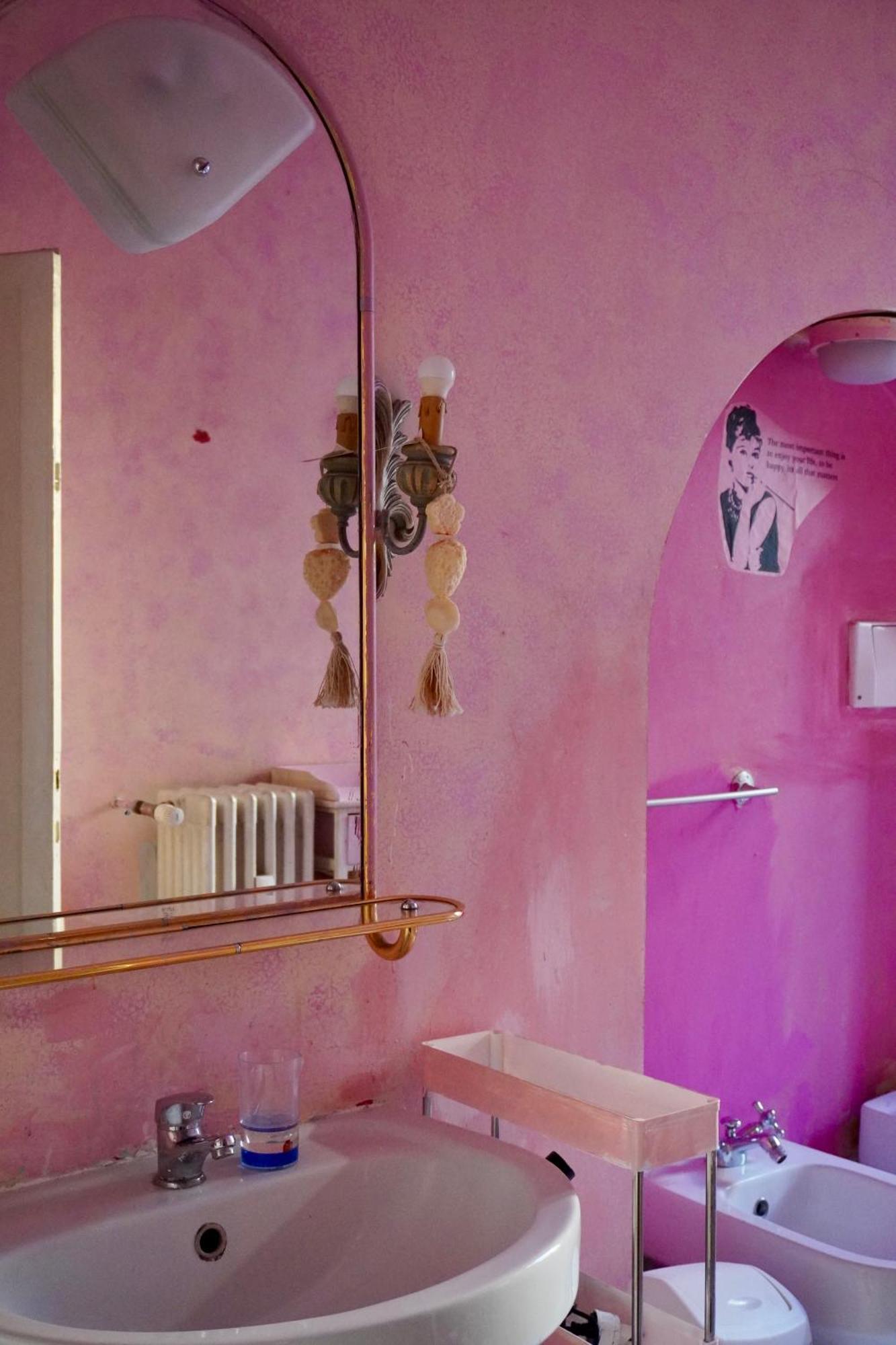 Eschilo In Rosa: Charme E Design Mailand
