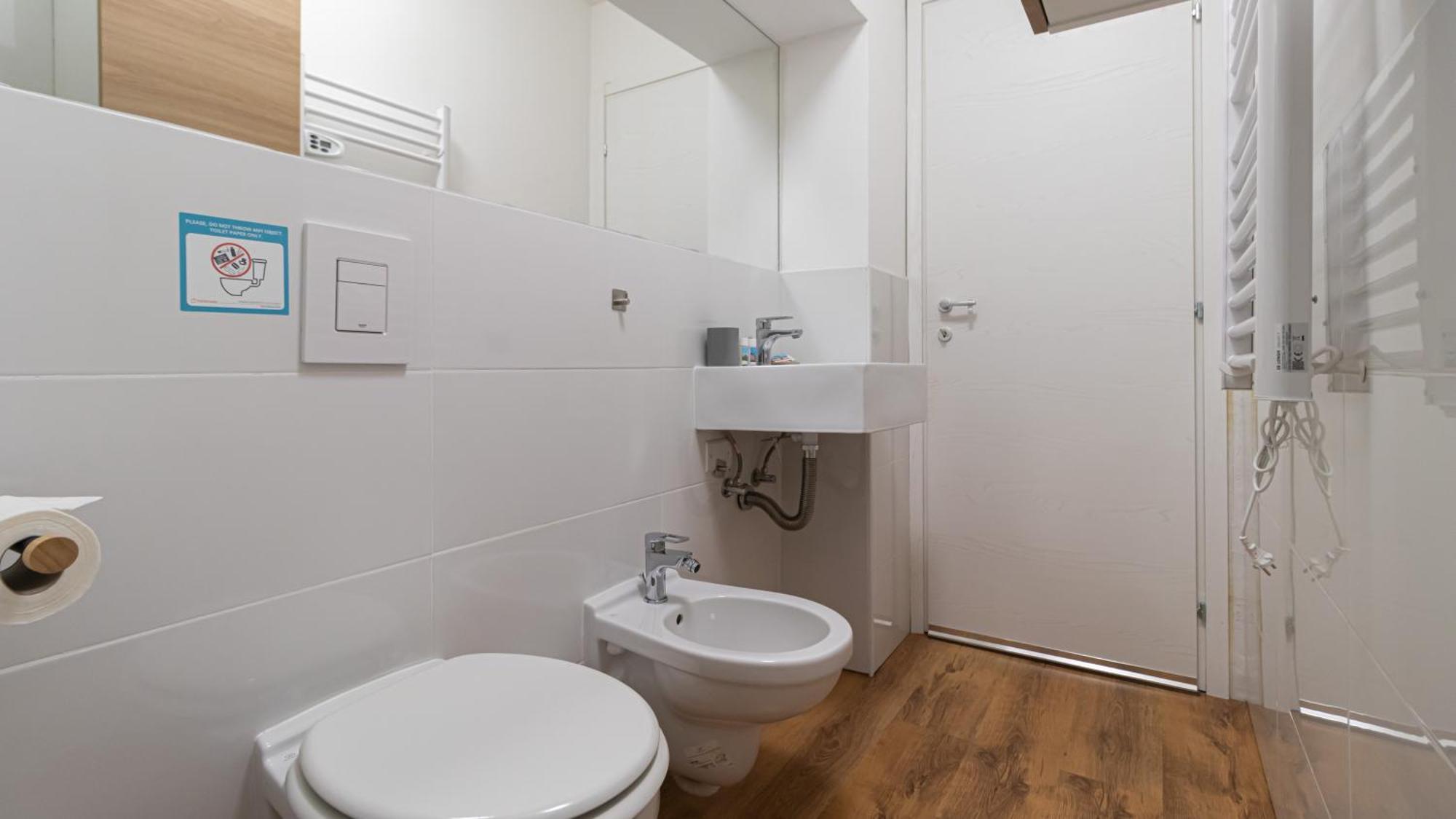 Italianway - Rosmini 11 B Milano