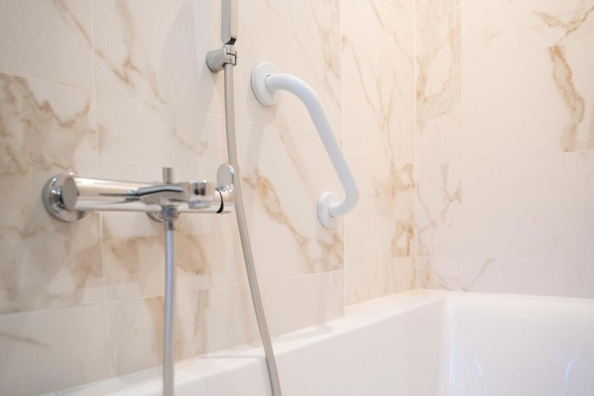 10 Min To Duomo New Chic Apt, 20 Min To Linate Appartamento *