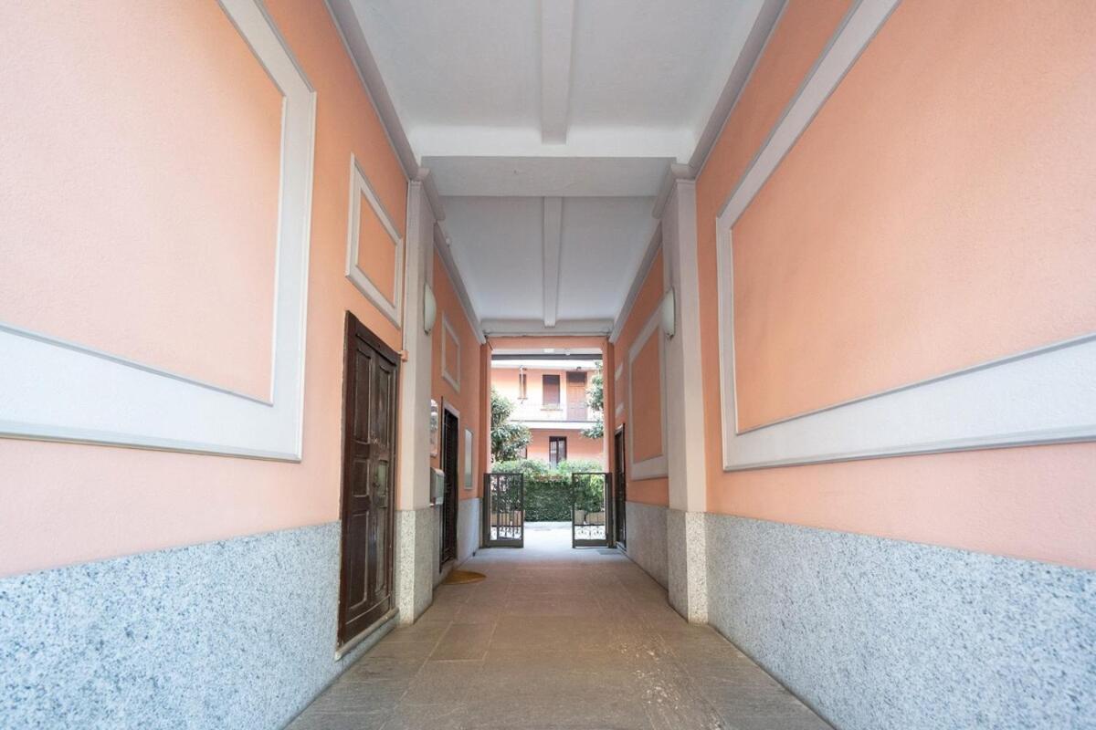 10 Min To Duomo New Chic Apt, 20 Min To Linate Appartamento