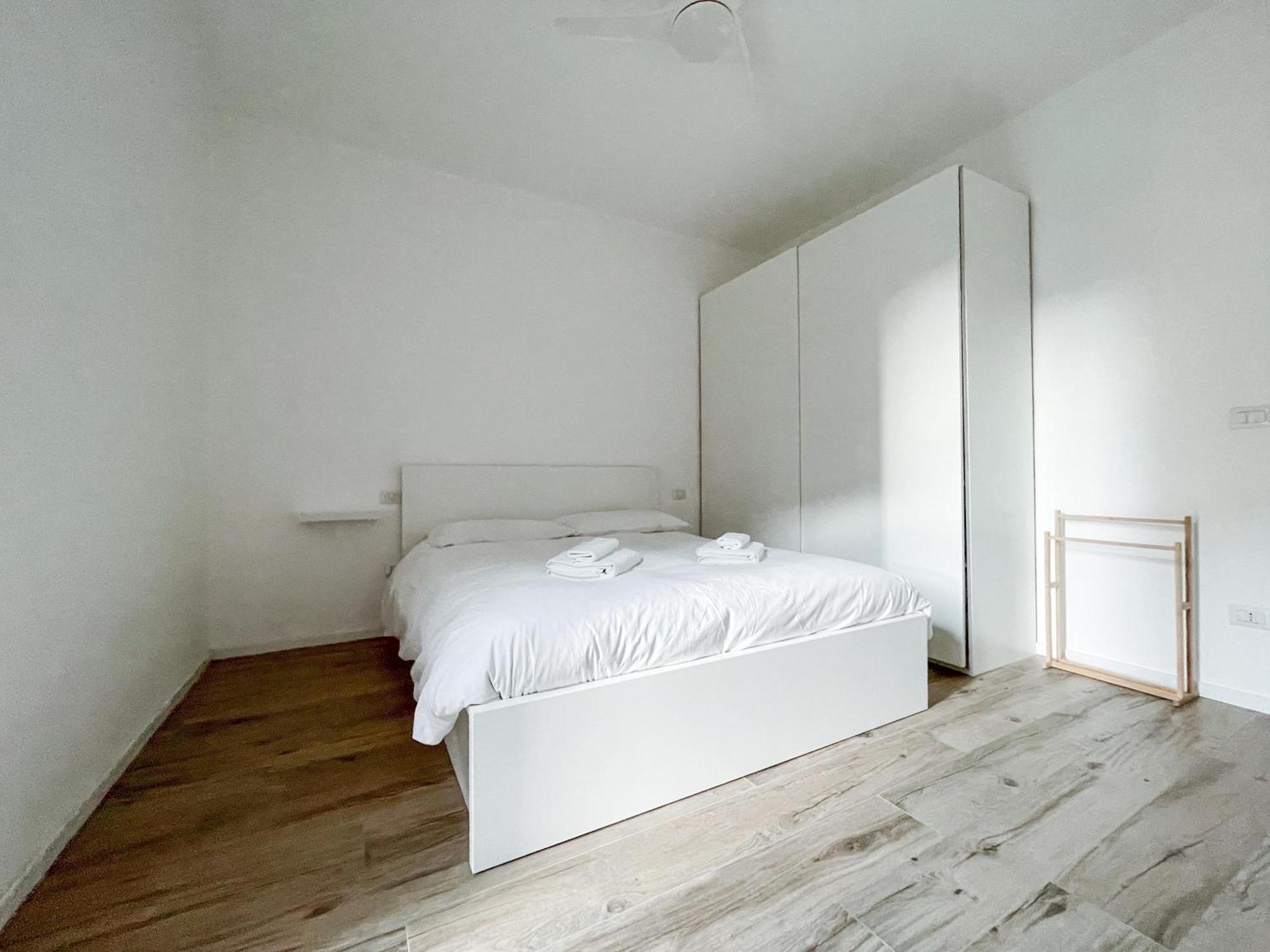 & Sky Escape - 5 Mins Center, Milaan