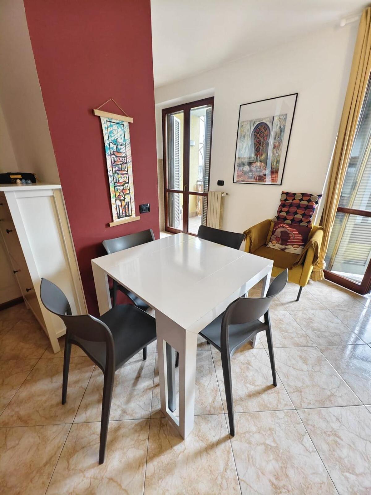 Lejlighed 10 Min-linate Airport 100 M From The Metro