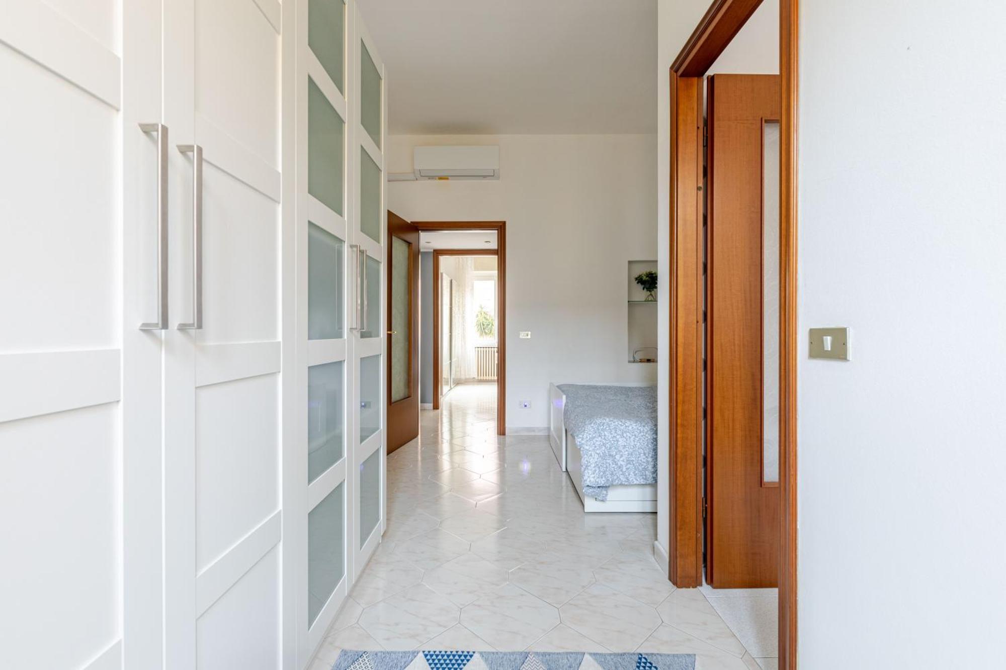 Apartment - Isola