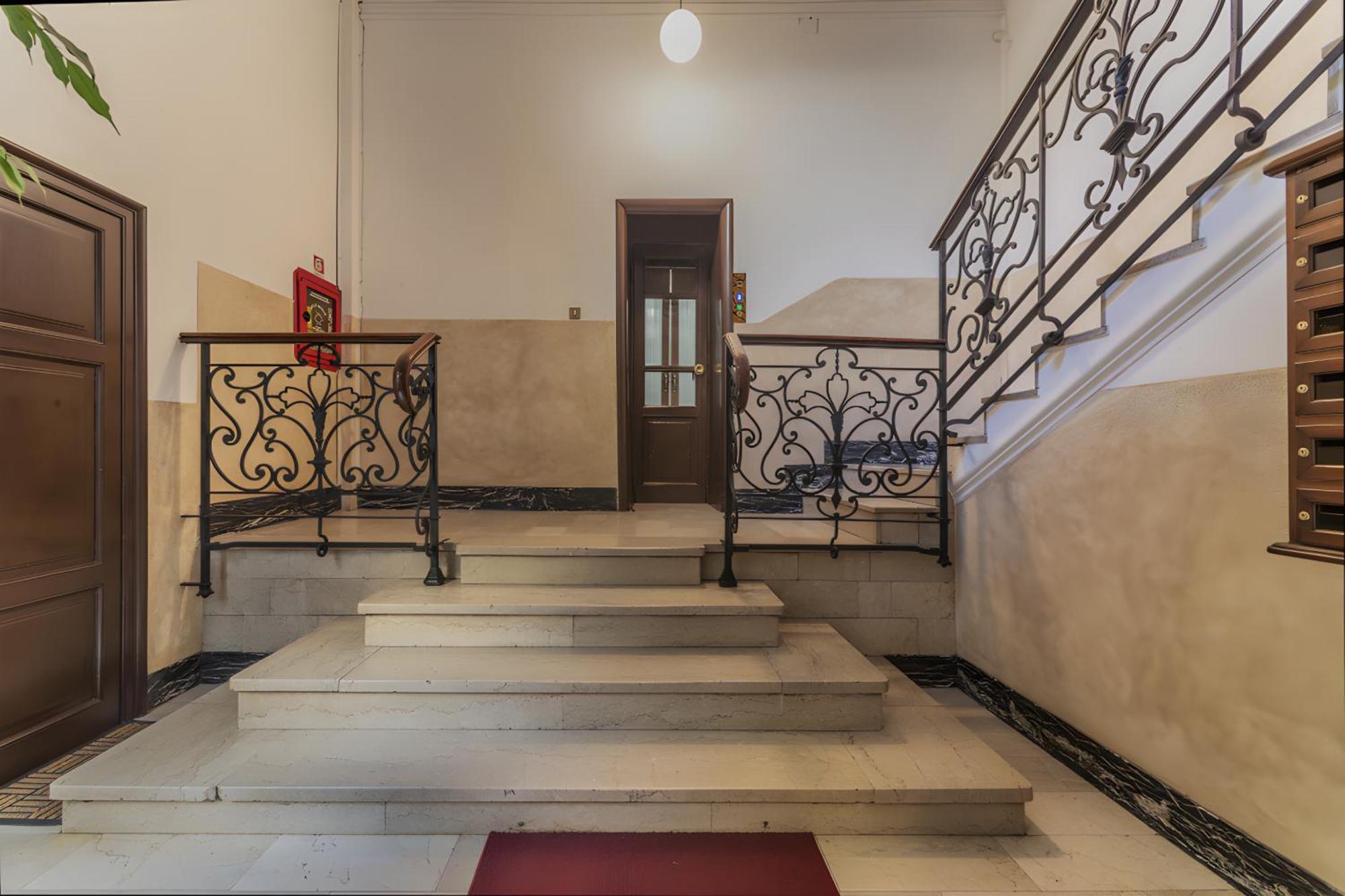 Apartment Luxury Design - 10 Minutes From Duomo