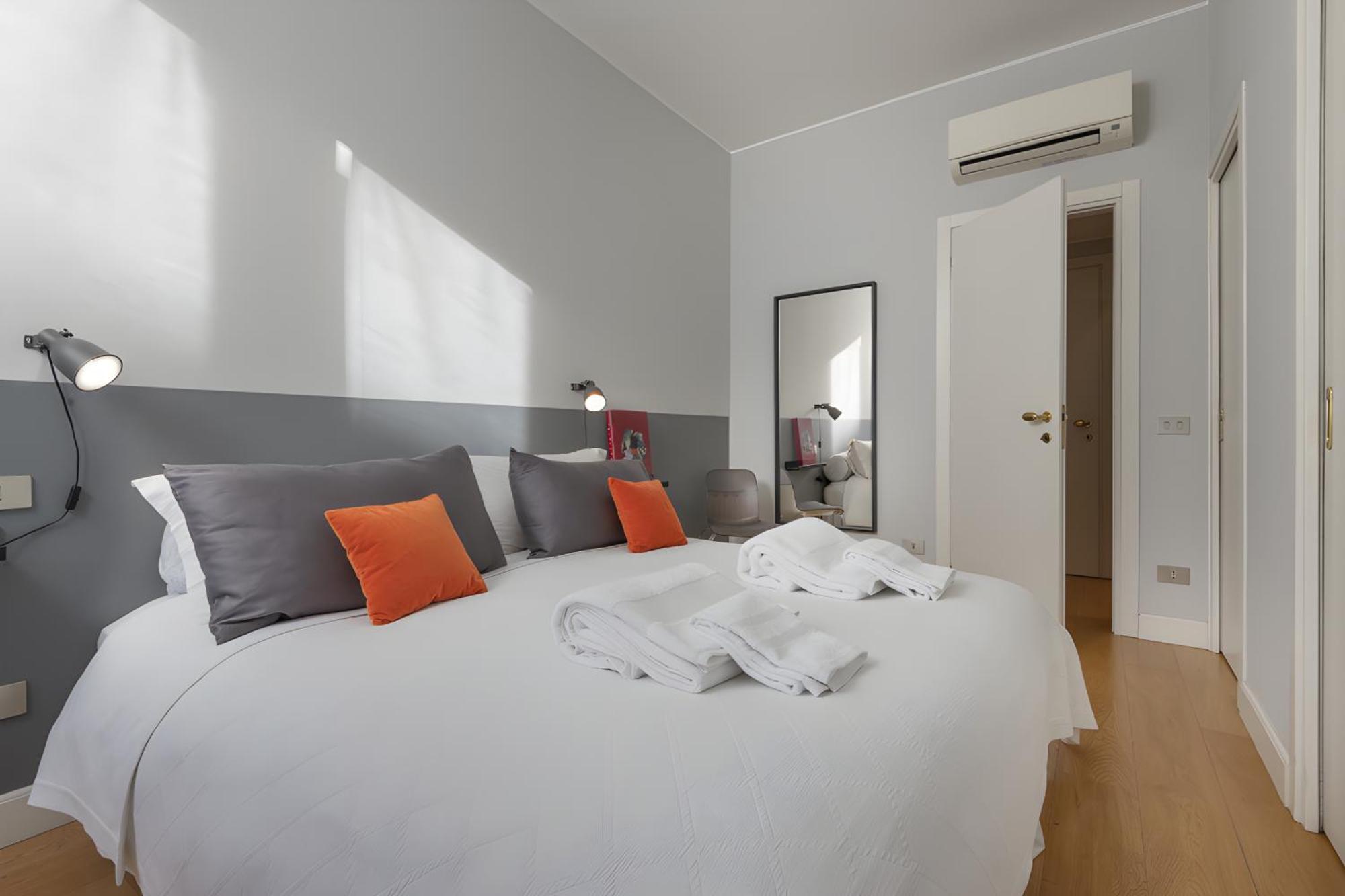 Apartment Luxury Design - 10 Minutes From Duomo *