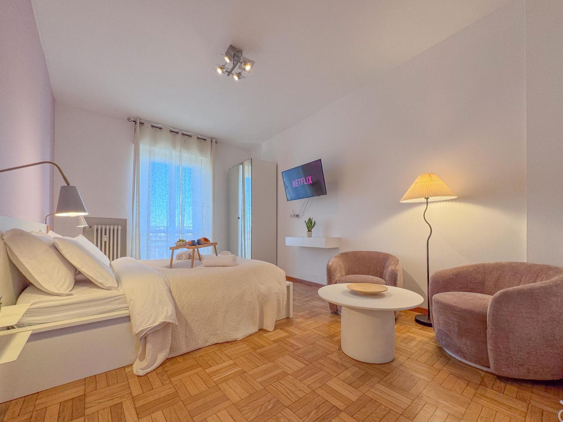 Appartamento Spacious With Romantic Balcony And 2 Bathrooms