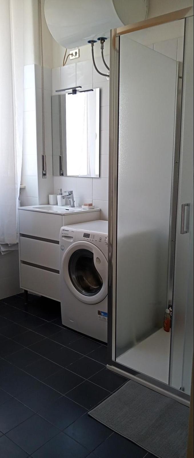 Isola Centro Bilocale Su 2 Livelli Free Wi-fi Apartment