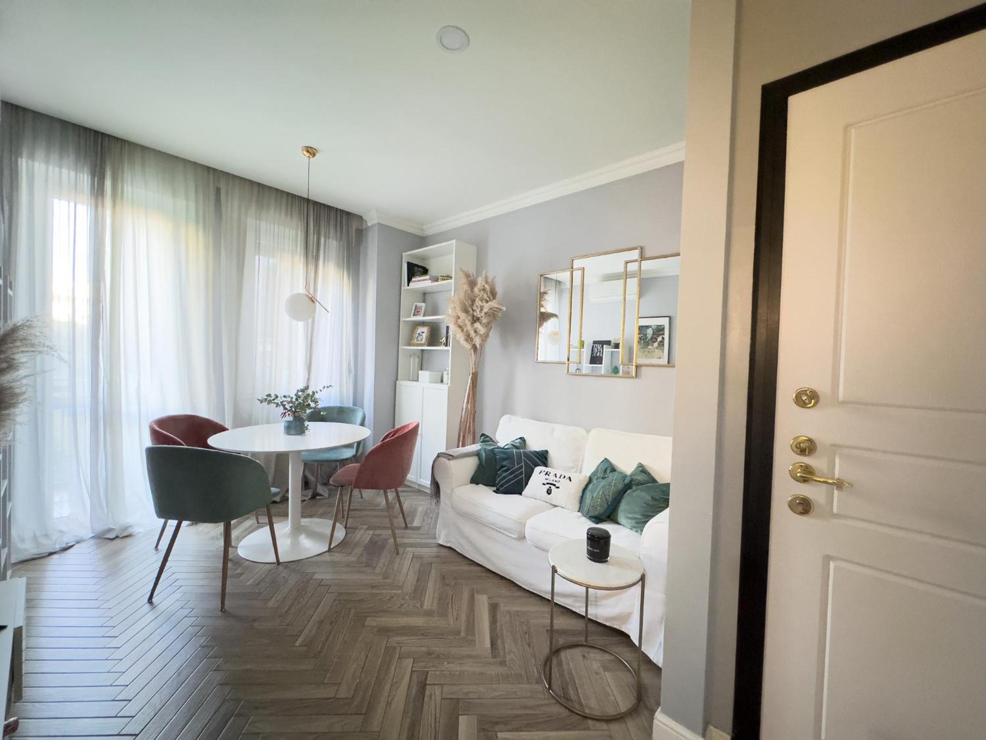 The Boutique - Heart Of The Milano