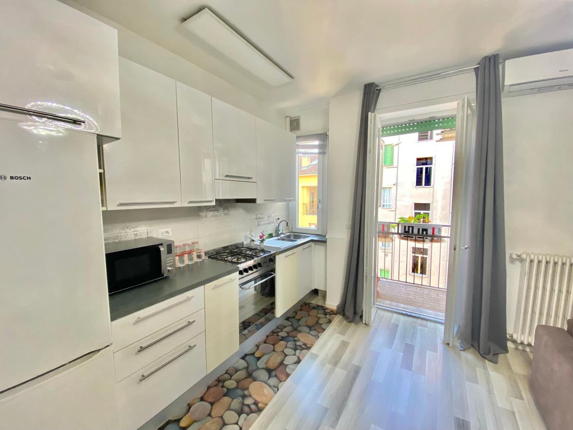Appartamento Lugano S&s Home, Moderna E Tranquilla, Vicino Al Centro Di Milano, Con Parcheggio Gratuito Esterno Milano