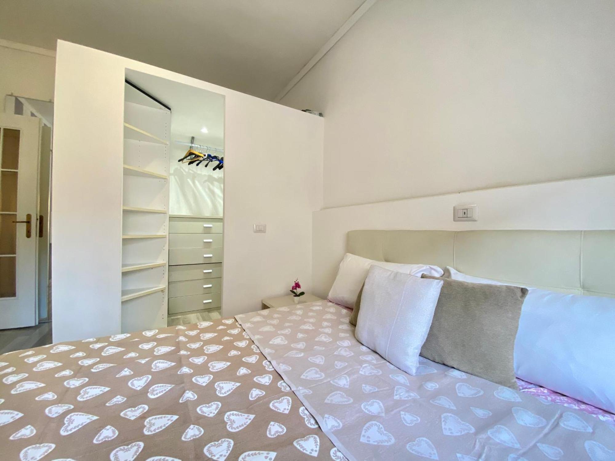 Appartamento Lugano S&s Home, Moderna E Tranquilla, Vicino Al Centro Di Milano, Con Parcheggio Gratuito Esterno *
