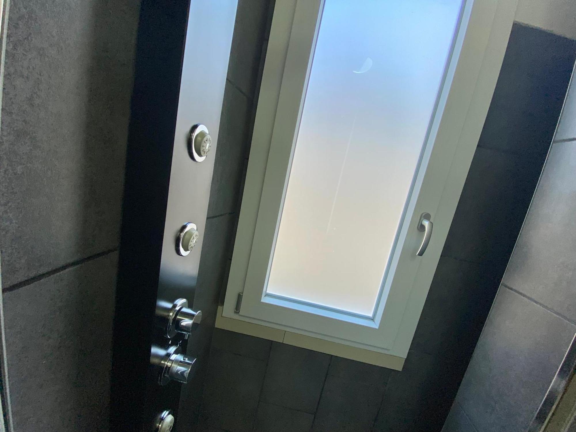Lugano S&s Home, Moderna E Tranquilla, Vicino Al Centro Di Milano, Con Parcheggio Gratuito Esterno Milano