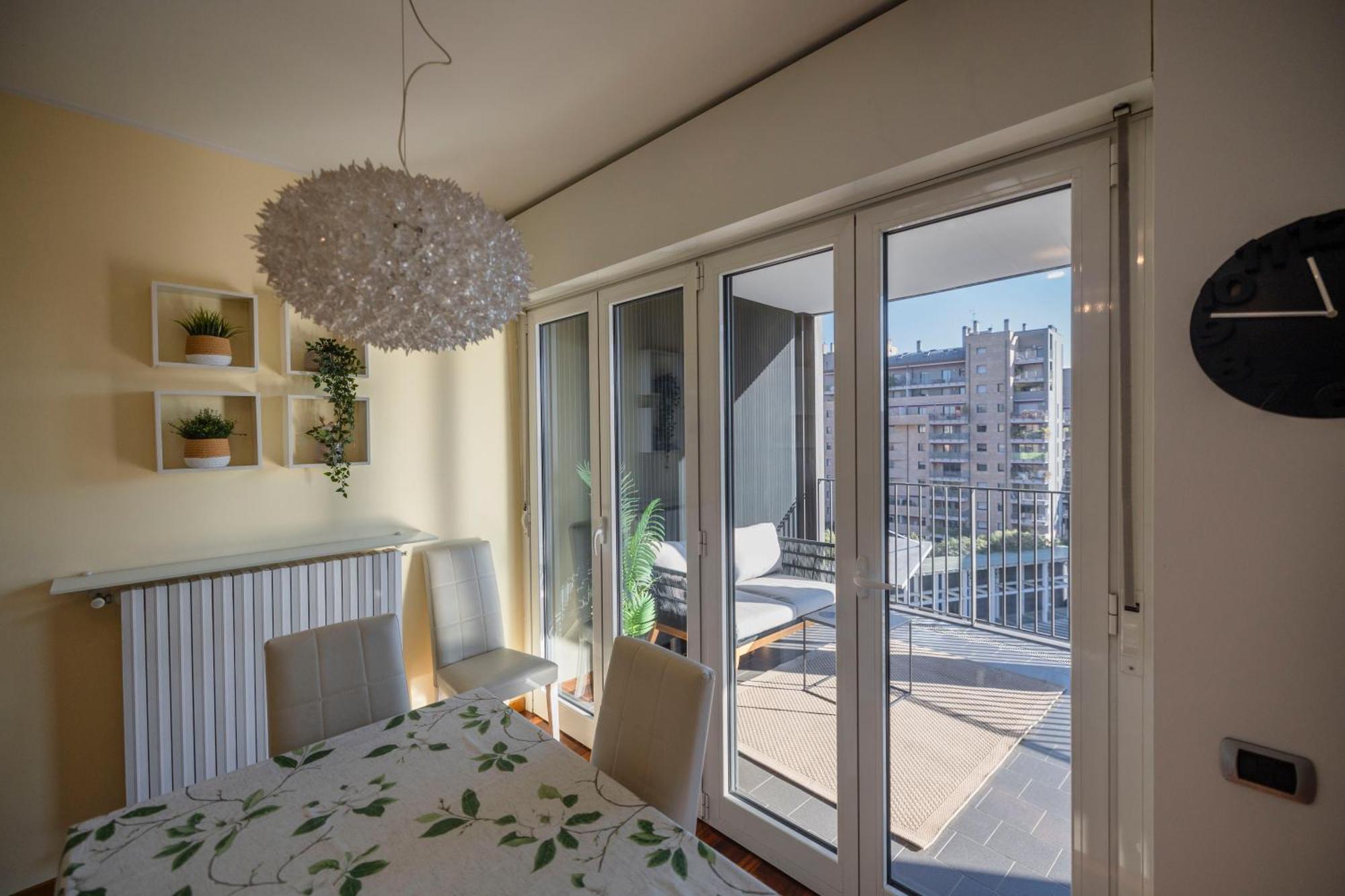 Leilighet Splendido Bilocale A Due Passi Da Bicocca - M5 *