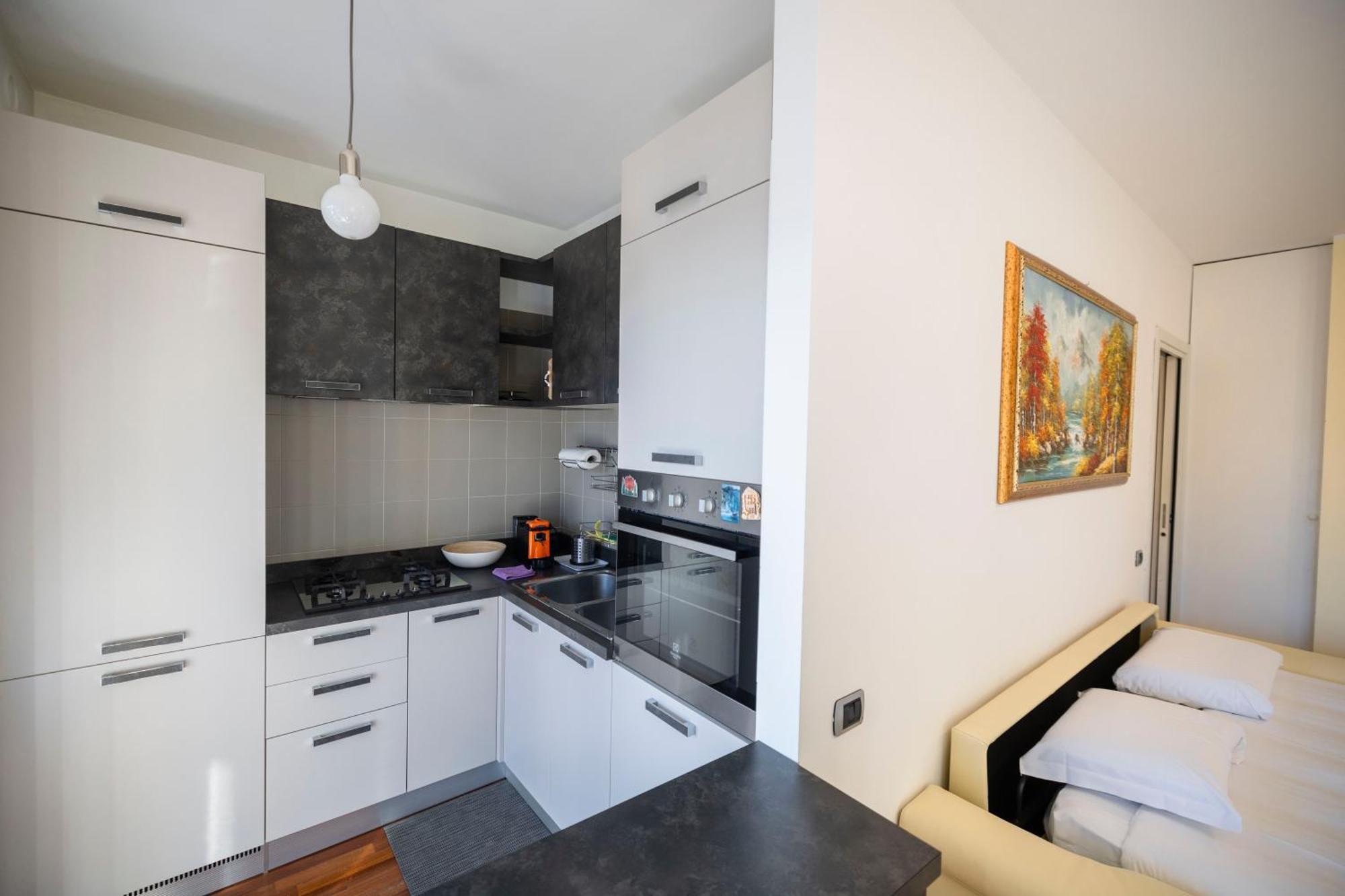 Leilighet Splendido Bilocale A Due Passi Da Bicocca - M5 *