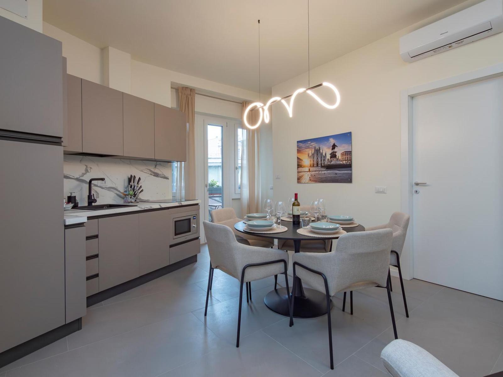 Spacious 2bdr With Balcony Arco-sempione Area, By Rentopolis Appartamento
