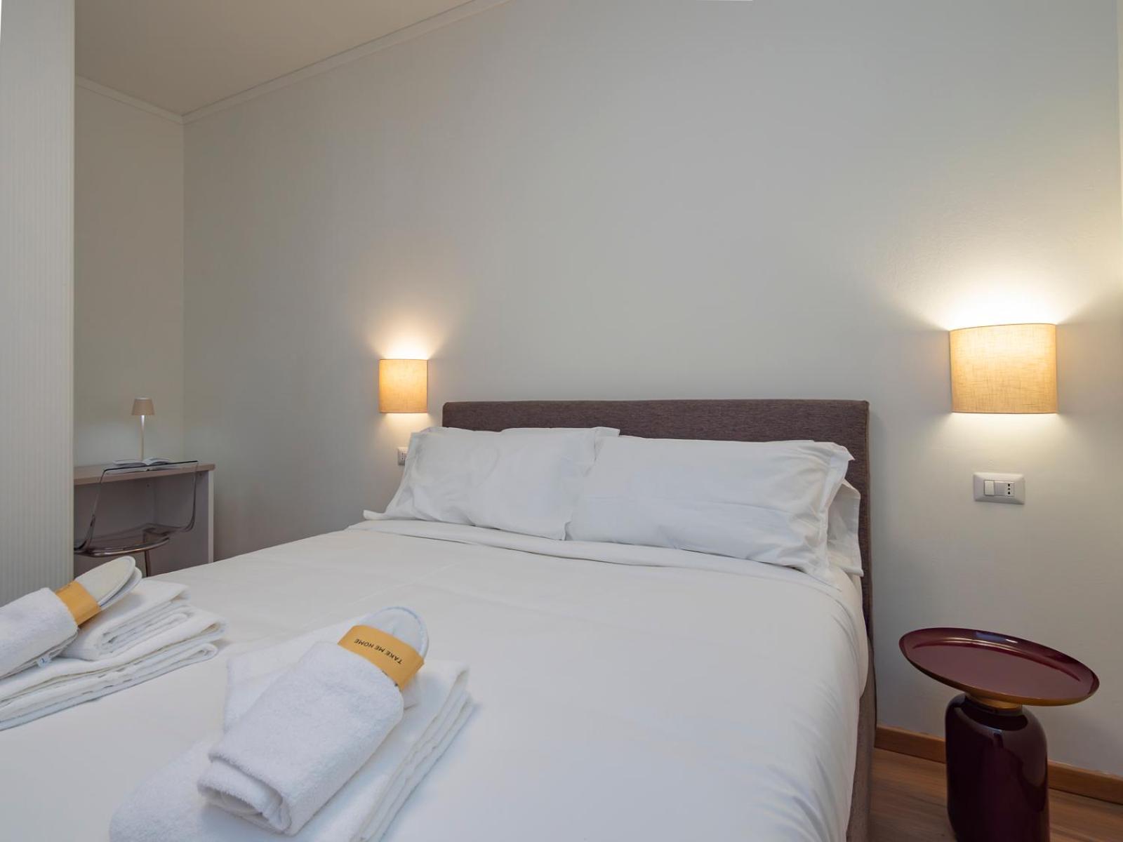 Spacious 2bdr With Balcony Arco-sempione Area, By Rentopolis Appartamento Milano