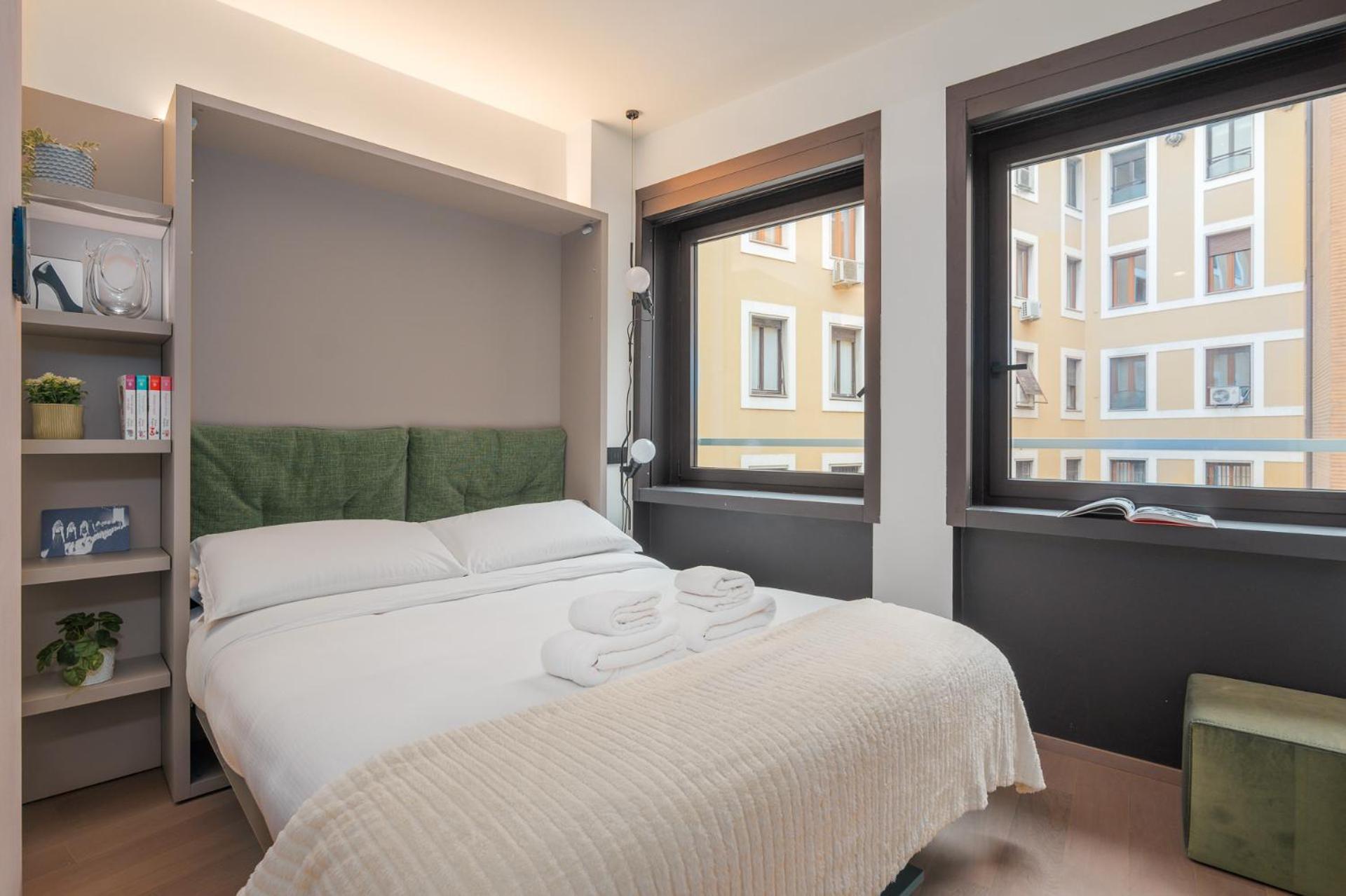 Modern In Galleria Pattari - Steps To Duomo Apartment Milan