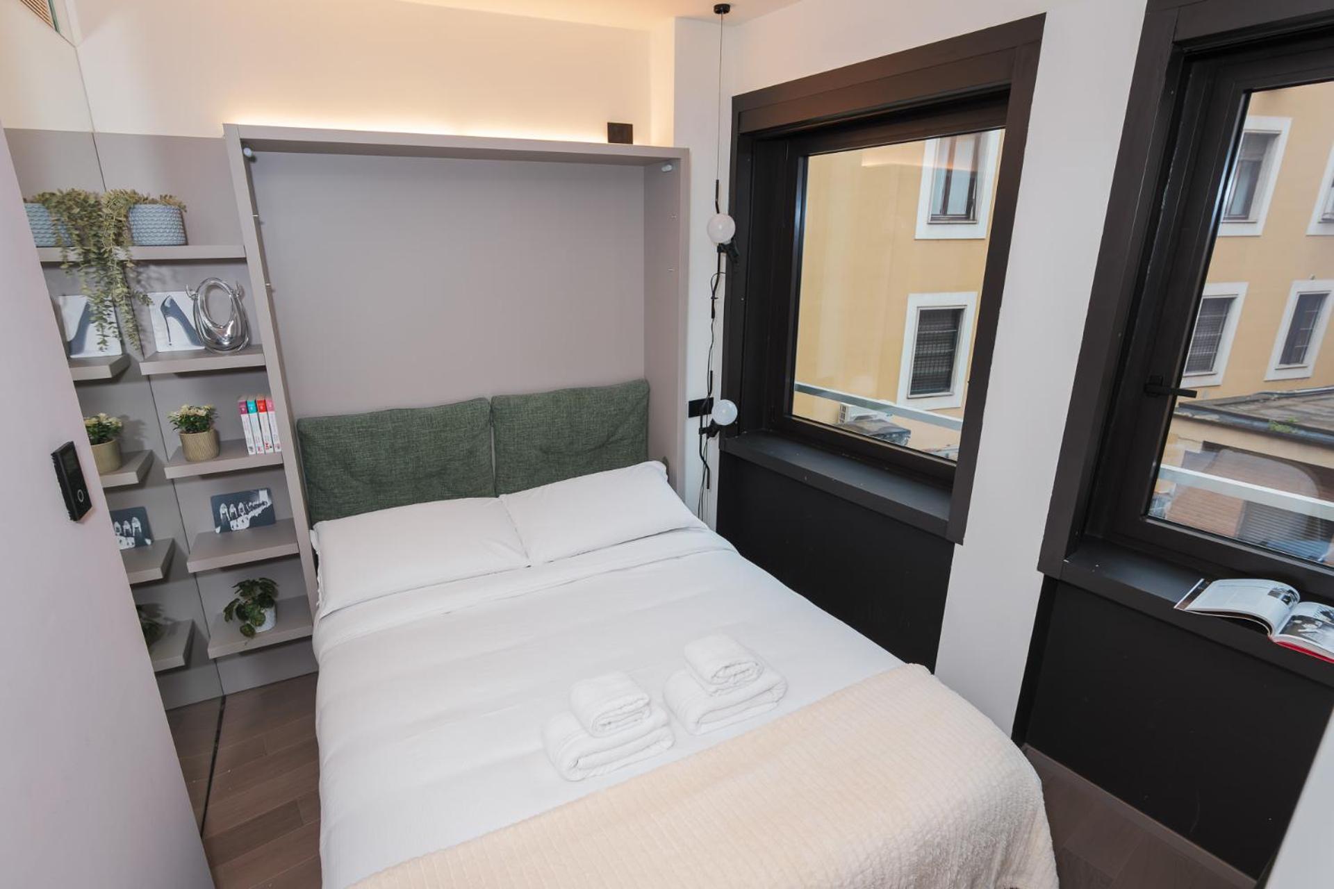 Apartment Modern In Galleria Pattari - Steps To Duomo Milan