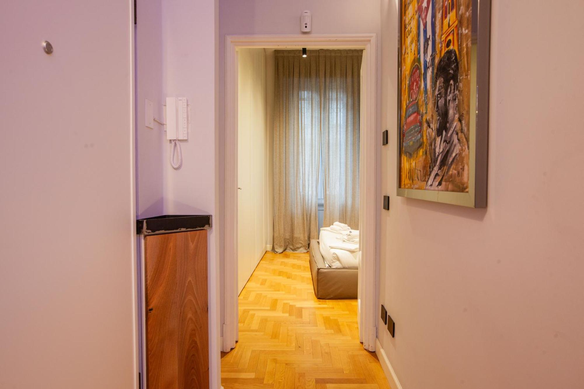 Boutique Con Cortile-design&fashion District Appartamento