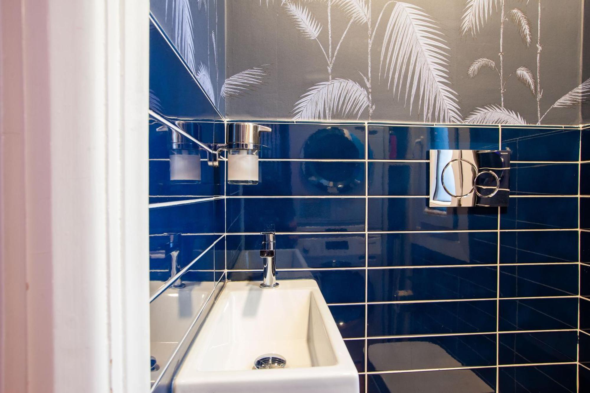 Boutique Con Cortile-design&fashion District * Milano