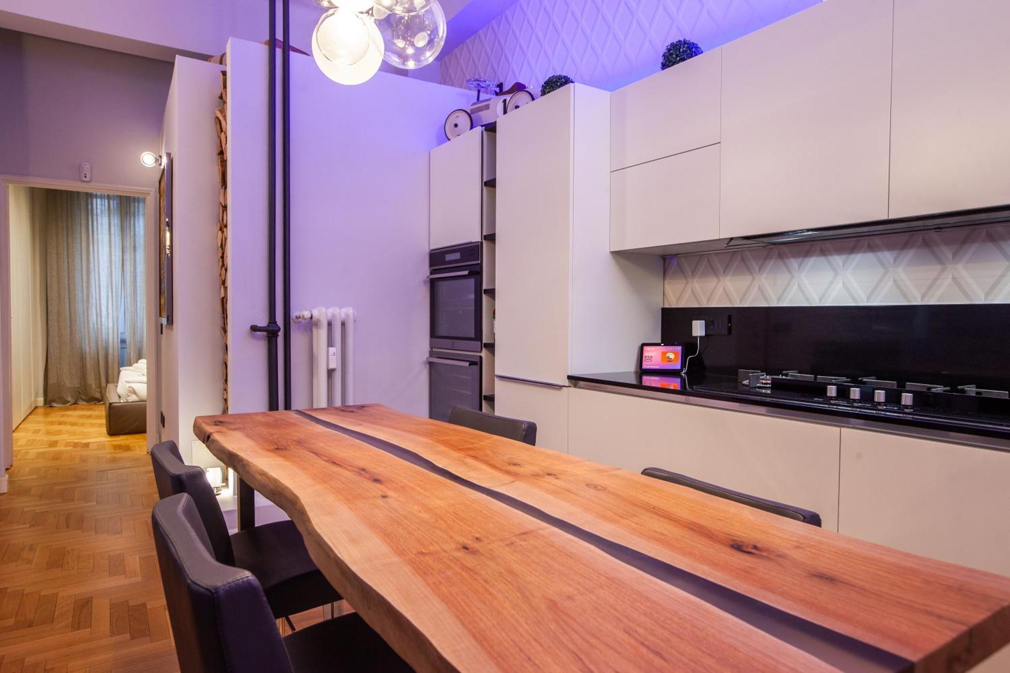 Boutique Con Cortile-design&fashion District Milano