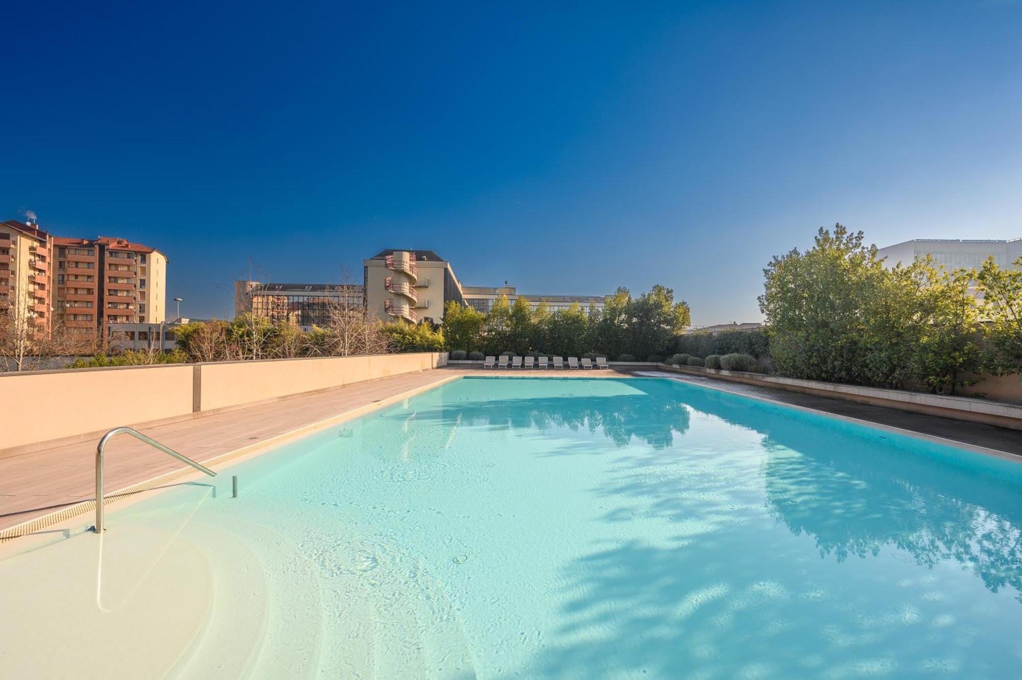 Giax Tower Luxury Oasis Apartment Milan