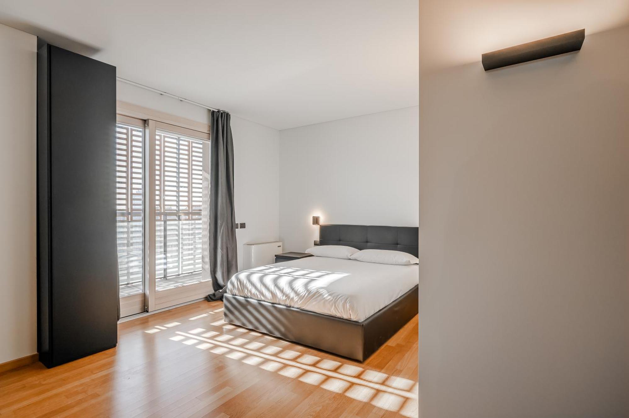 Giax Tower Luxury Oasis Milan