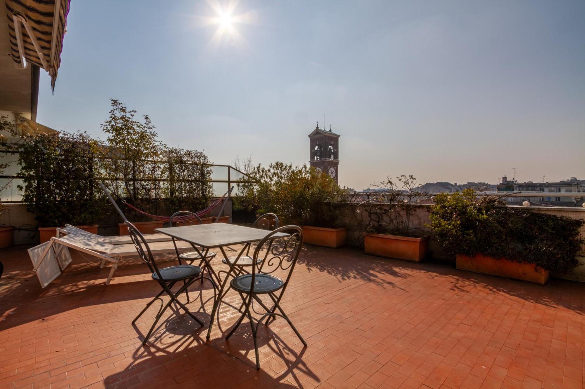Attico Con Terrazzo Navigli Bocconi - Navigliapartments Milaan