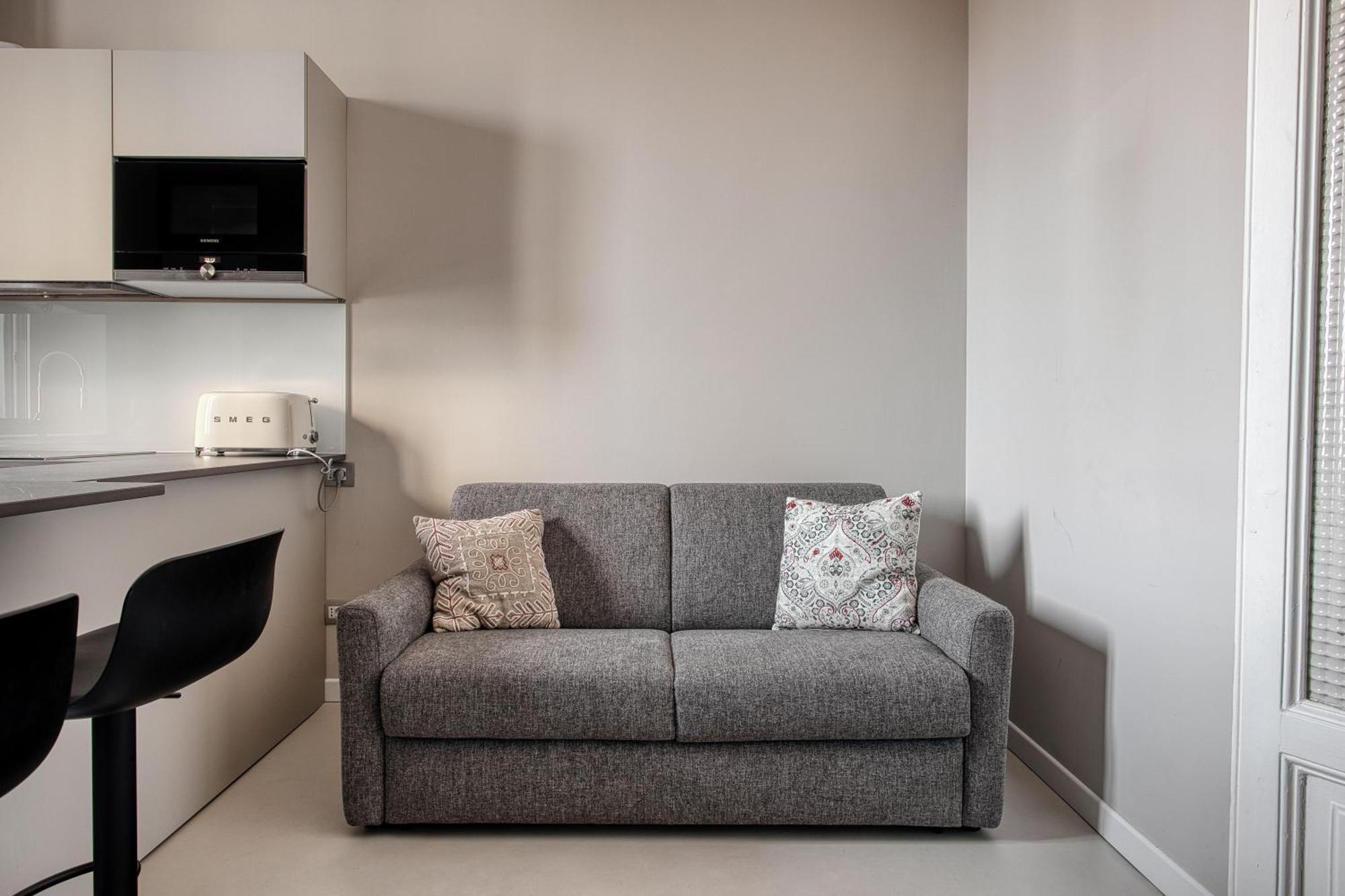 Navigli, 90 Square Meters, Free Parking Ripa Ticinese Mailand