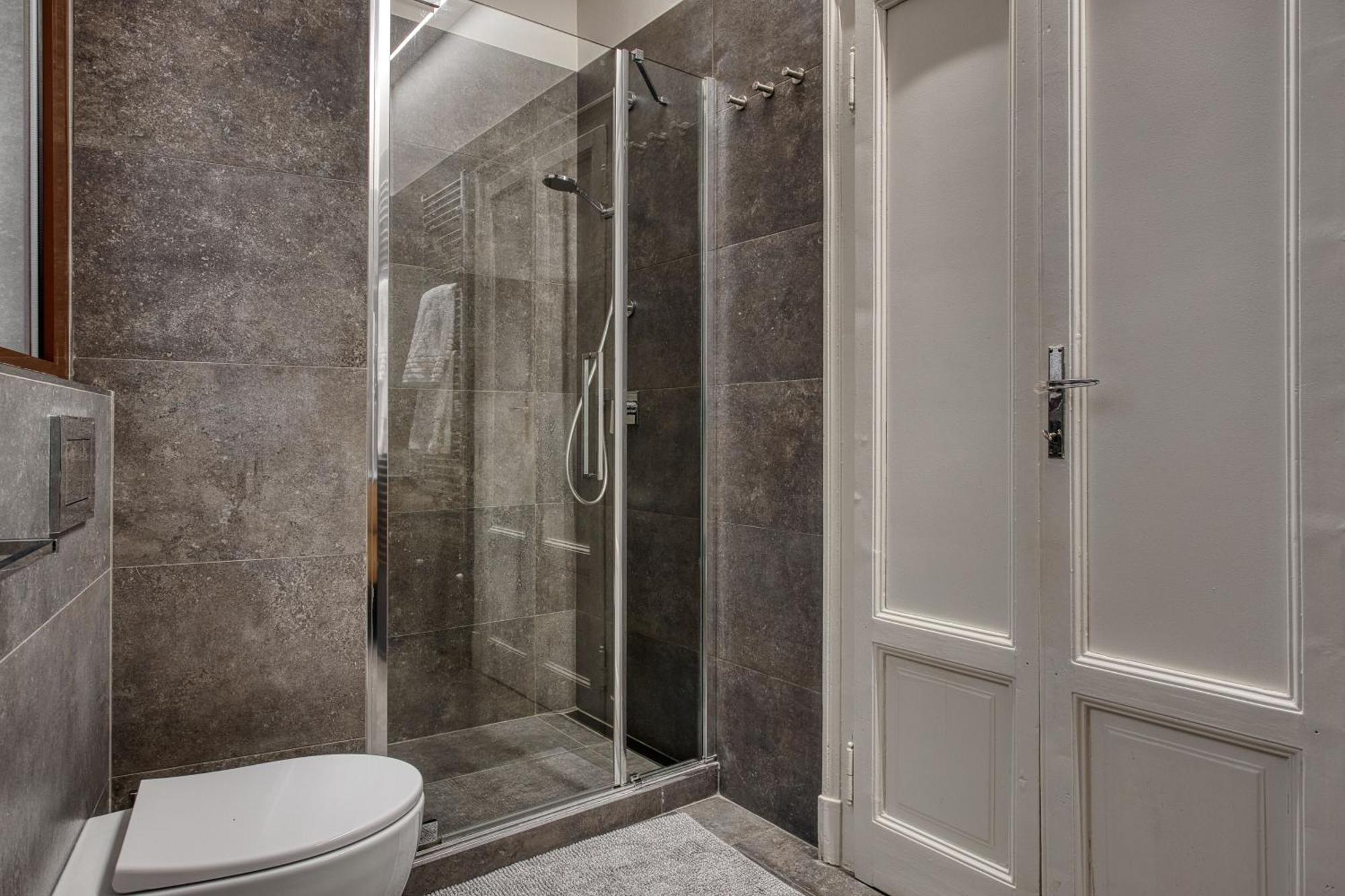 Apartment Navigli, 90 Square Meters, Free Parking Ripa Ticinese Mailand