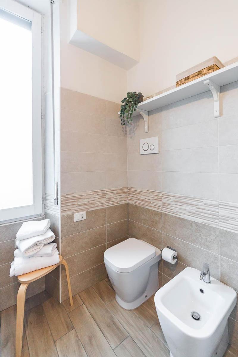 Duomo 10 Minuti Family House 5 Pax Balcone Wifi Leilighet *