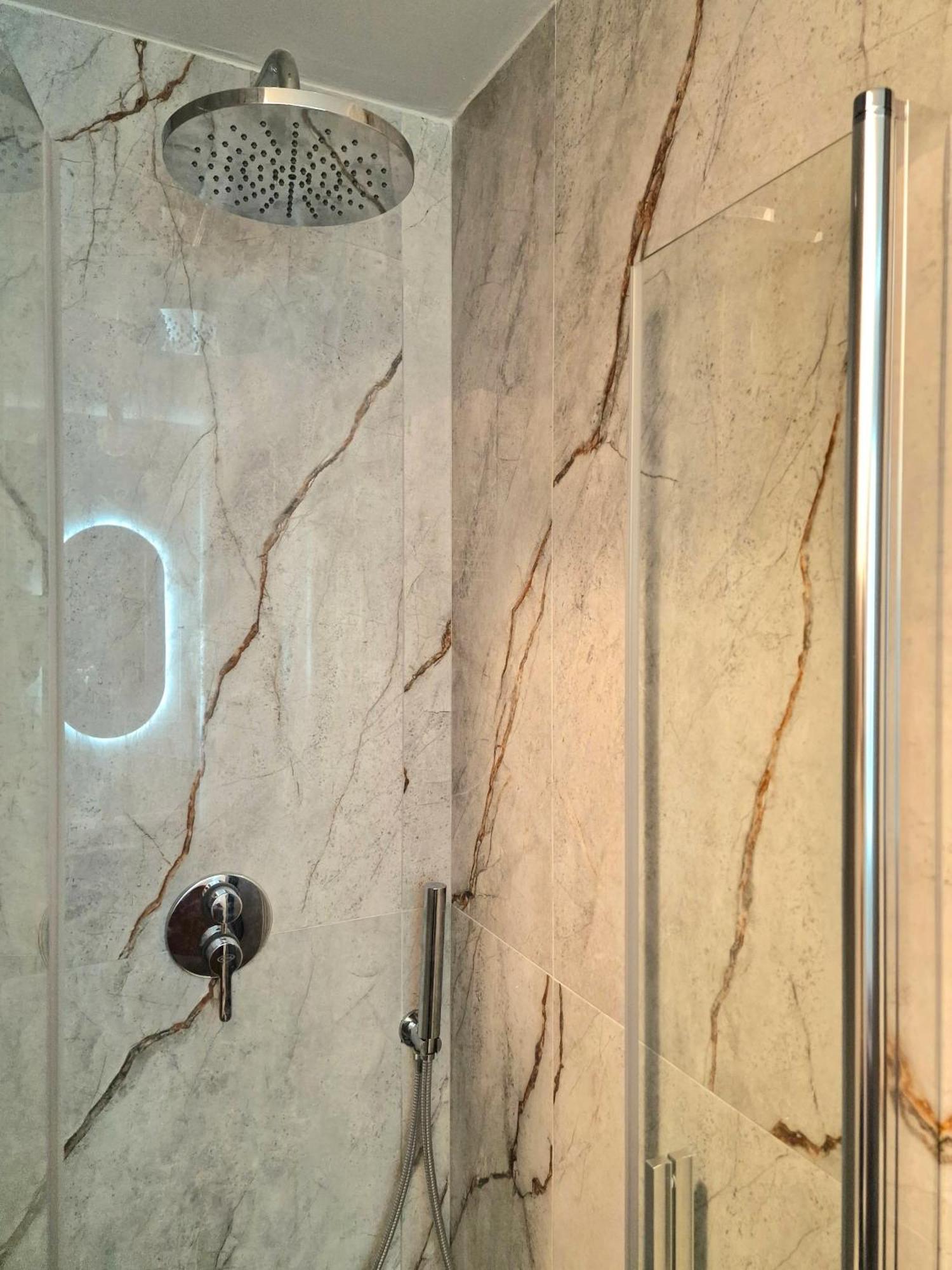 Luxury - Arnaboldi 4 Apartment *
