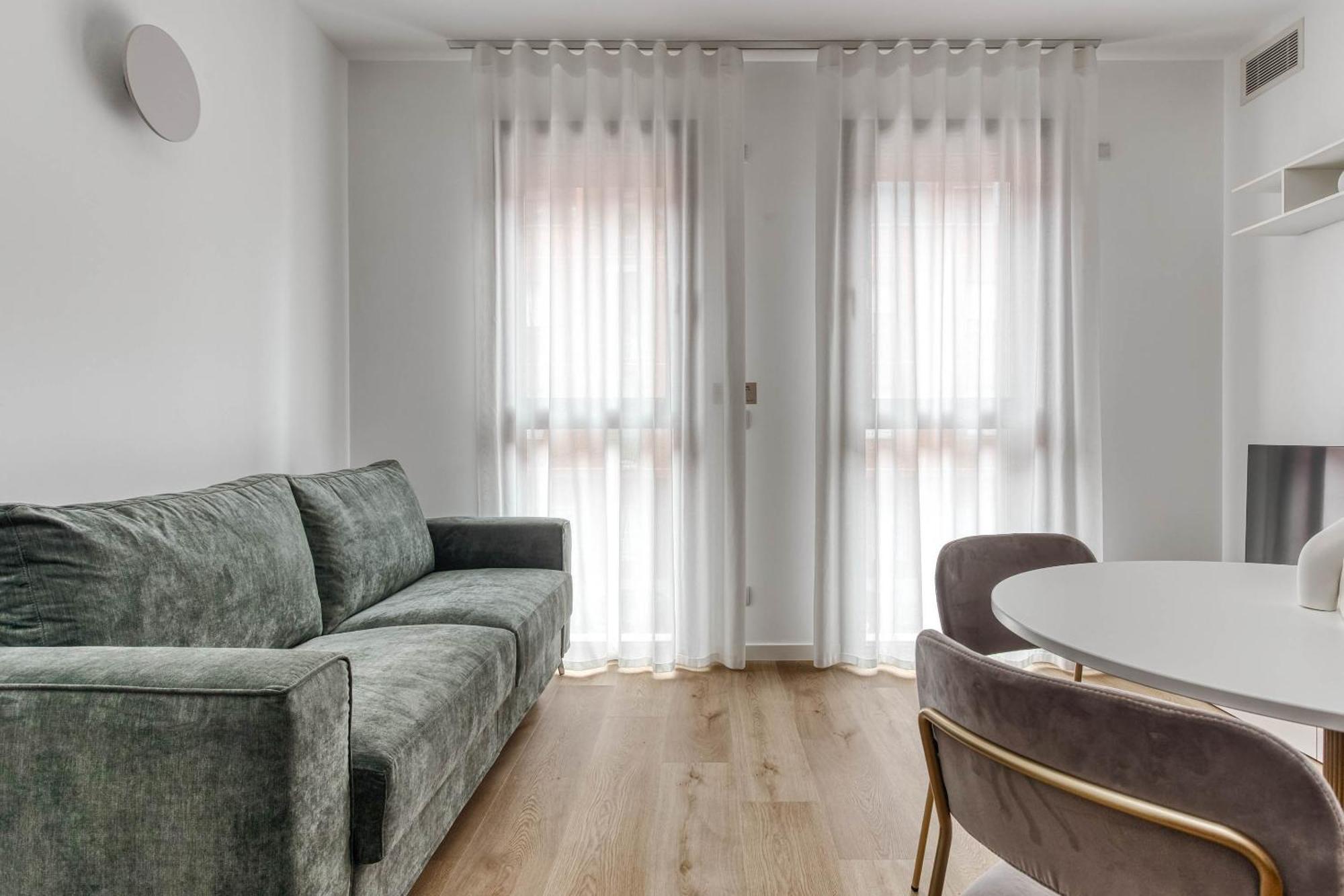 Limehome Park Towers Appartamento