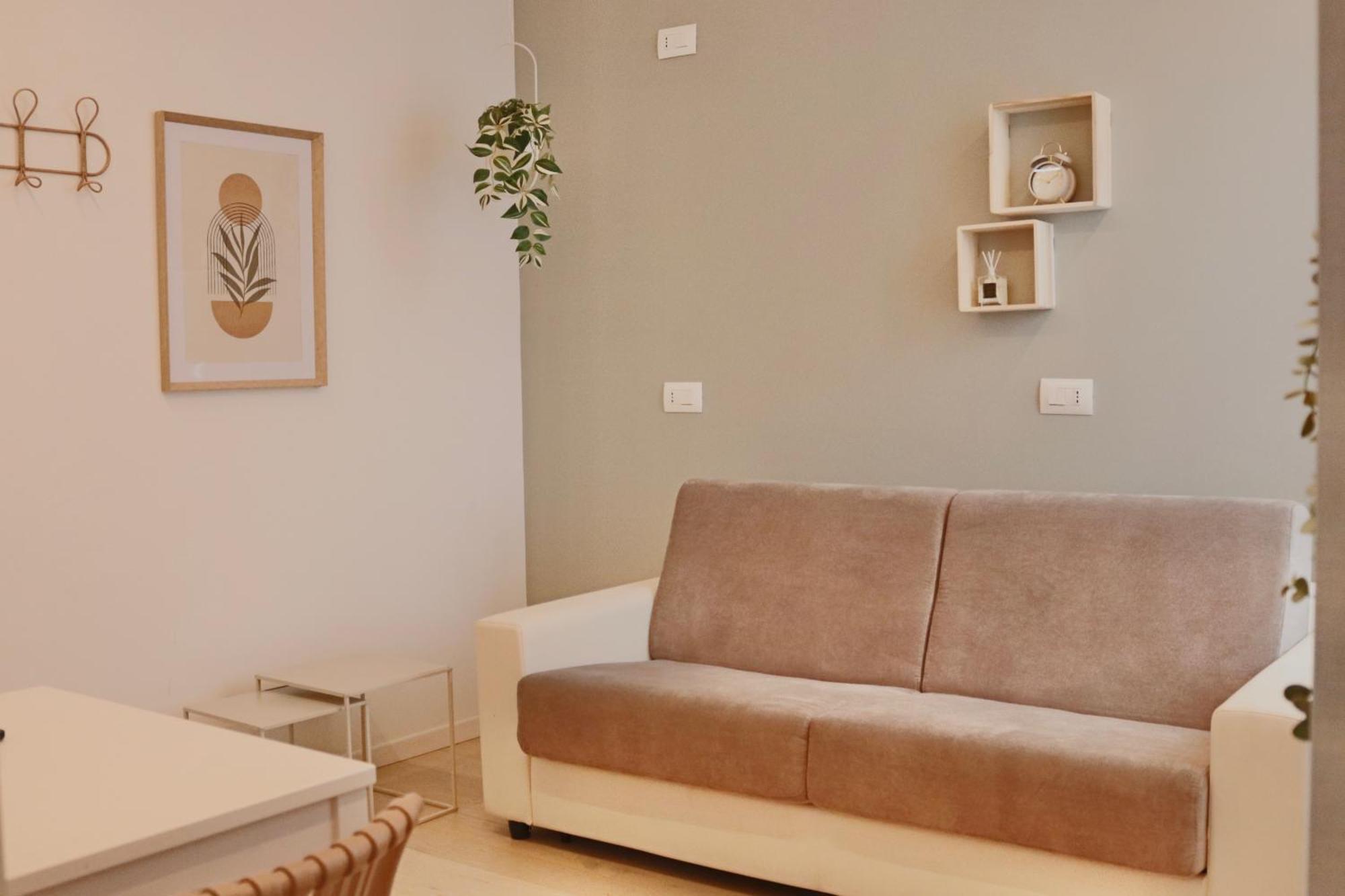 Tiny Attic, Corso Buenosaires, 6min To Duomo *