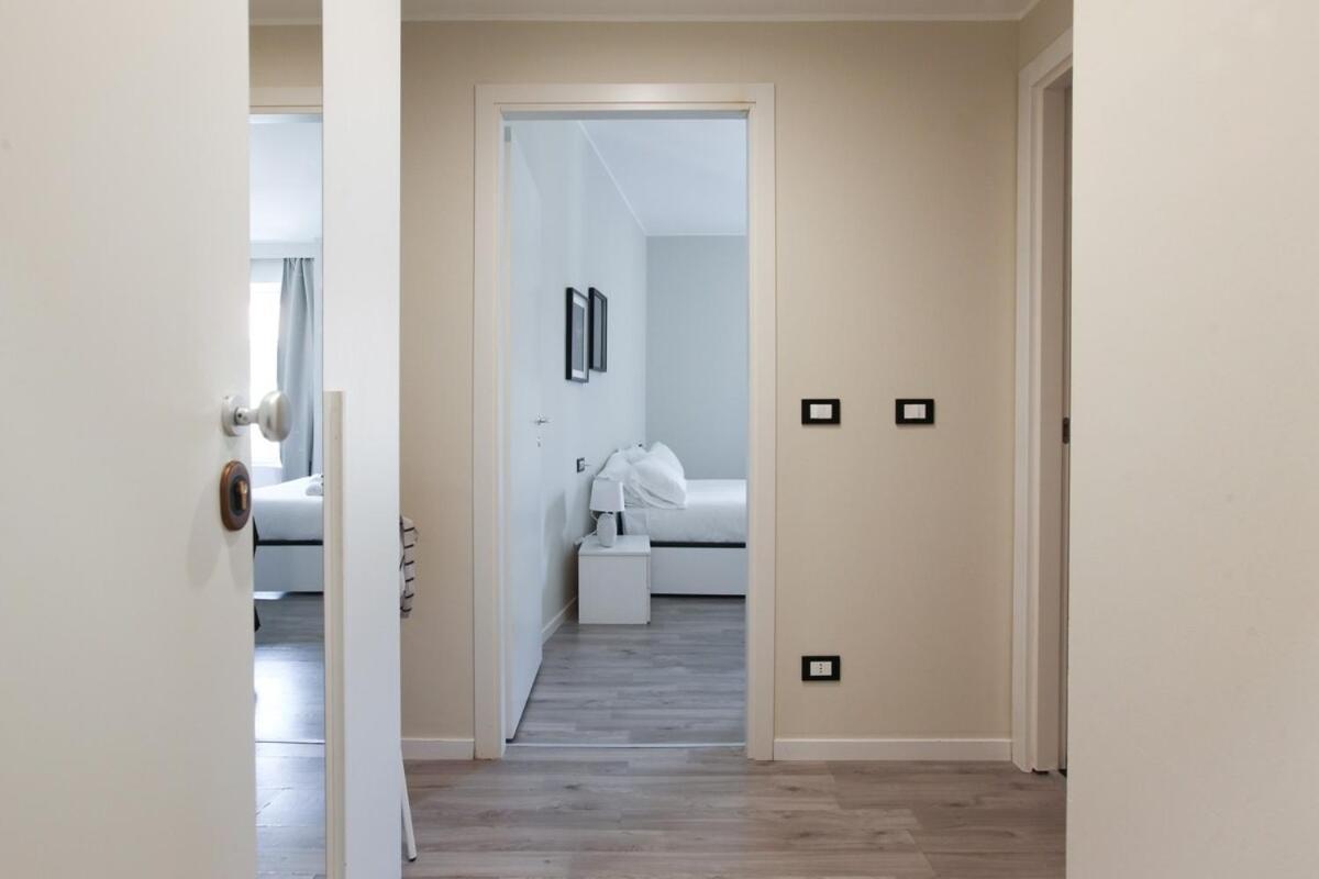Station 2 Apartment