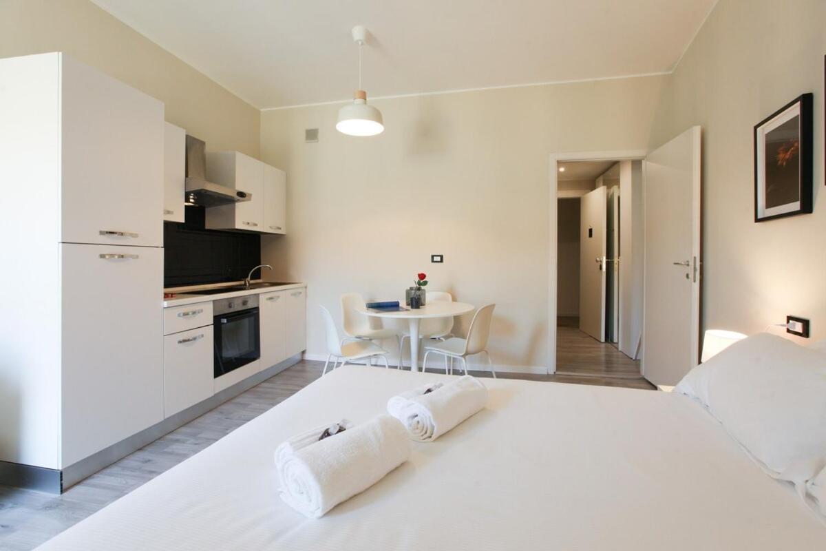 Station 2 Apartment