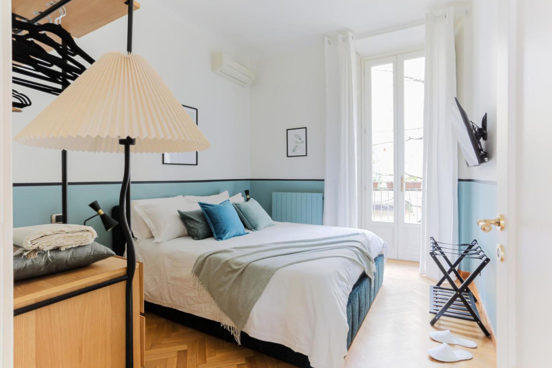 The Rent - Spacious Three-bedroom In The Heart Of