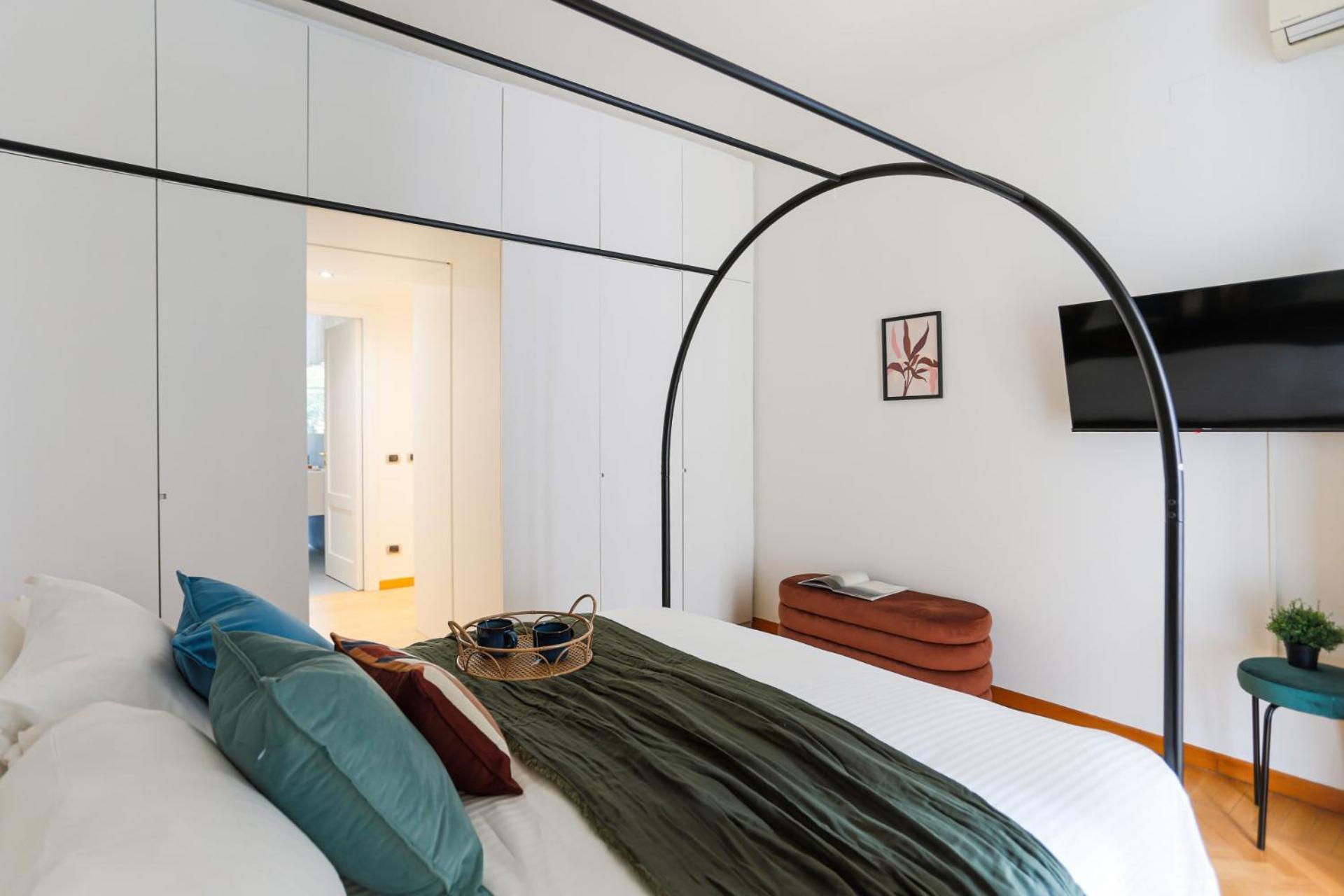 Appartamento The Rent - Spacious Three-bedroom In The Heart Of