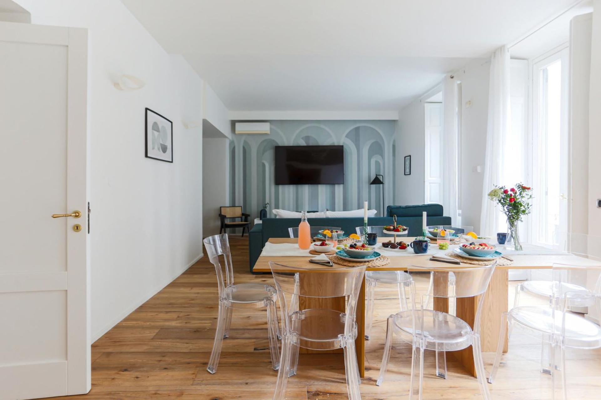 The Rent - Spacious Three-bedroom In The Heart Of Appartamento Milano