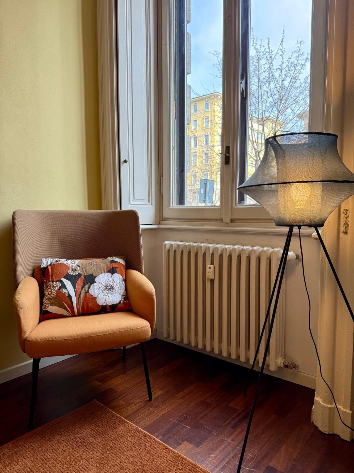 Lr Deluxe - San Babila Cozy Appartamento *