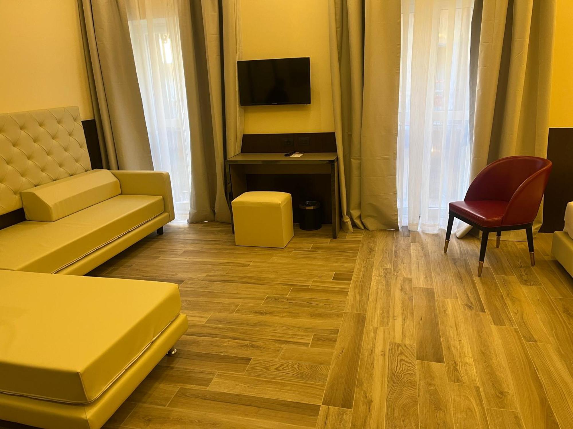 Jr Bocconi Milano