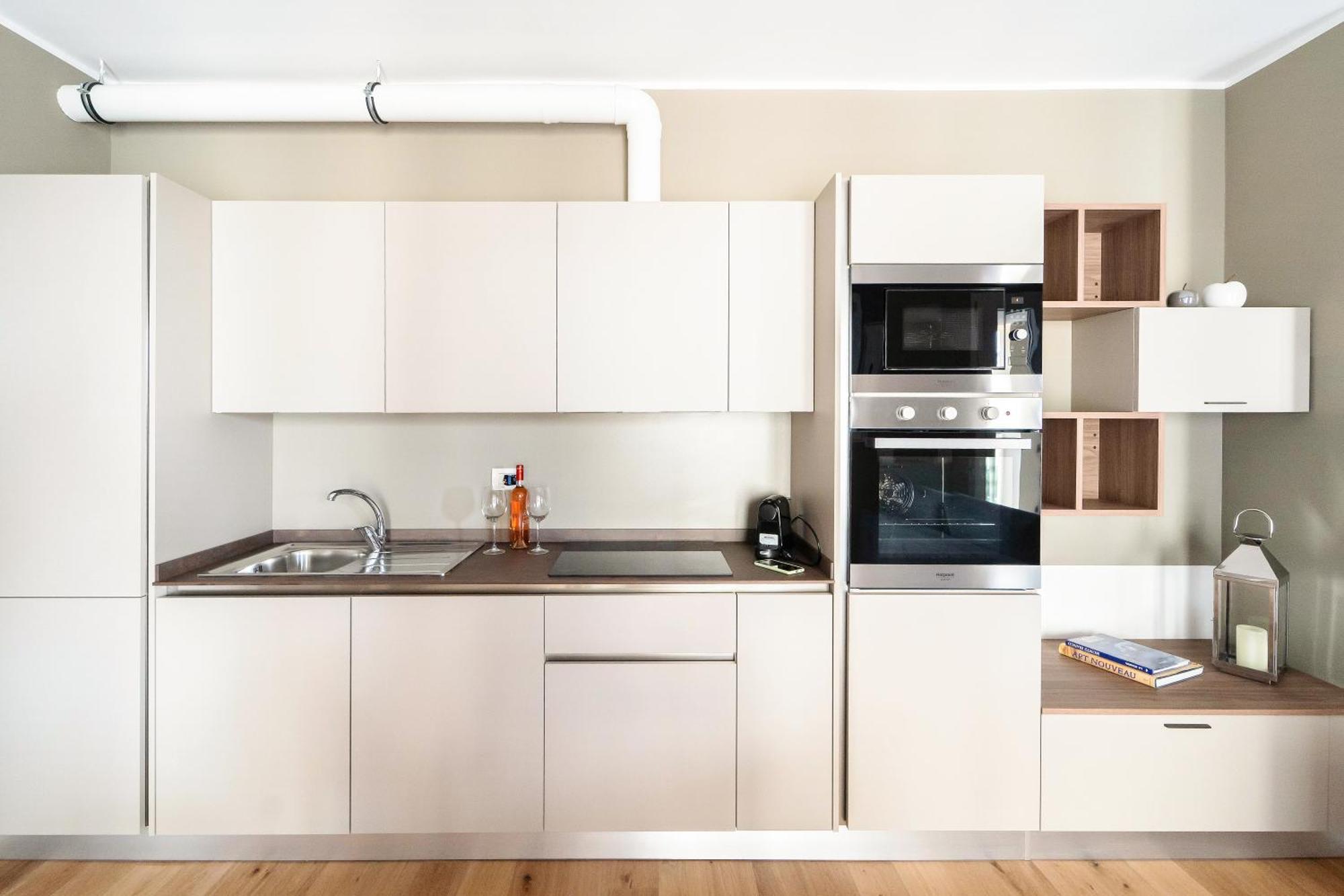 Living With Terrace & Garage By Ndp Rent Leilighet *