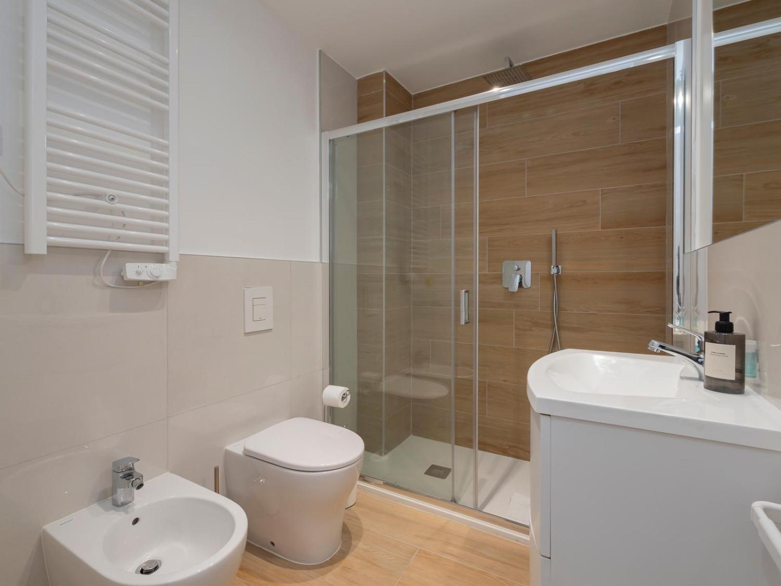 Luxury - Flumendosa 5 * Milano