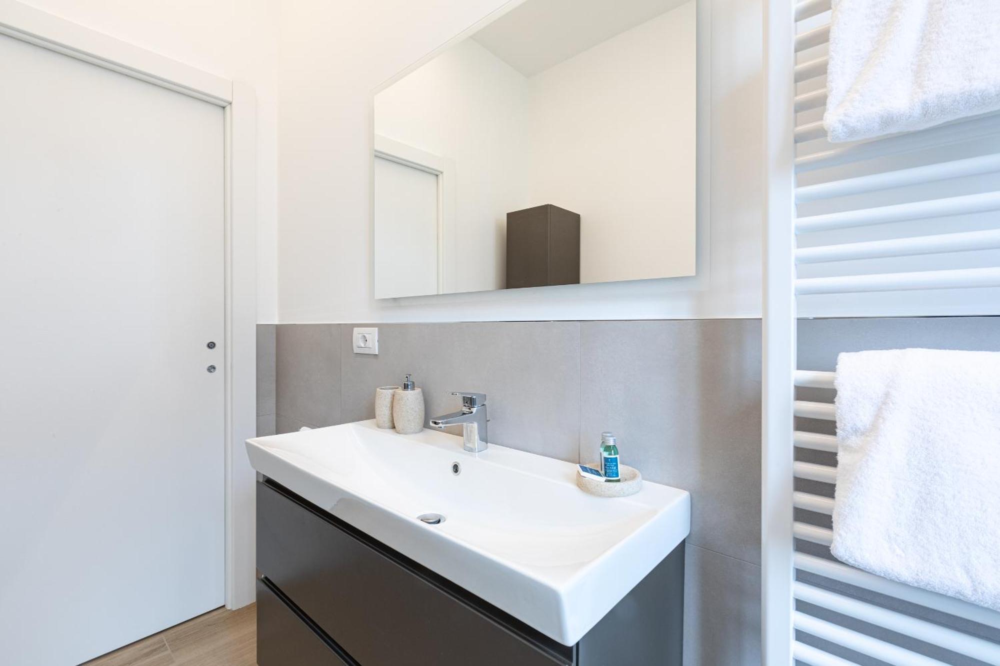 Certosa Enchanting With Balcony - Collection Appartement Milaan