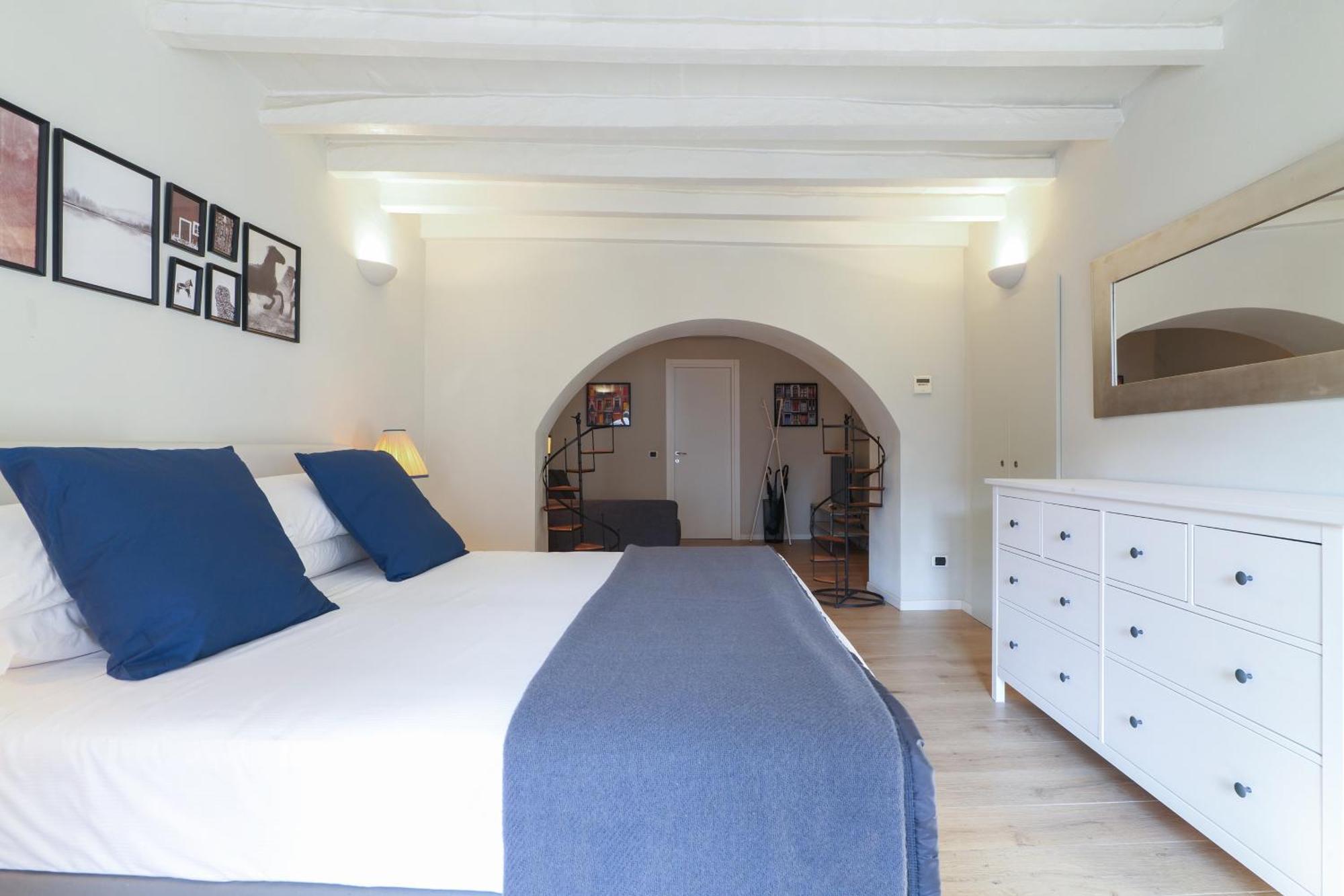 Elegant Rosales Apt. * Mailand