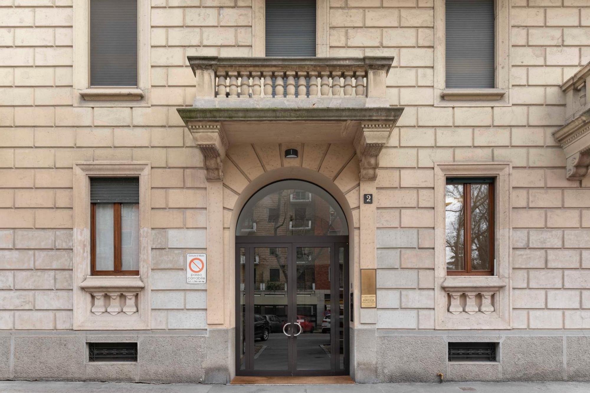 Santa Tecla Living Ruggero Di Lauria 2 Milano