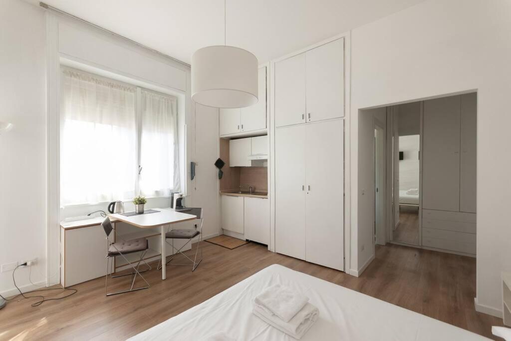 Youhosty - Garibaldi72 Apartment