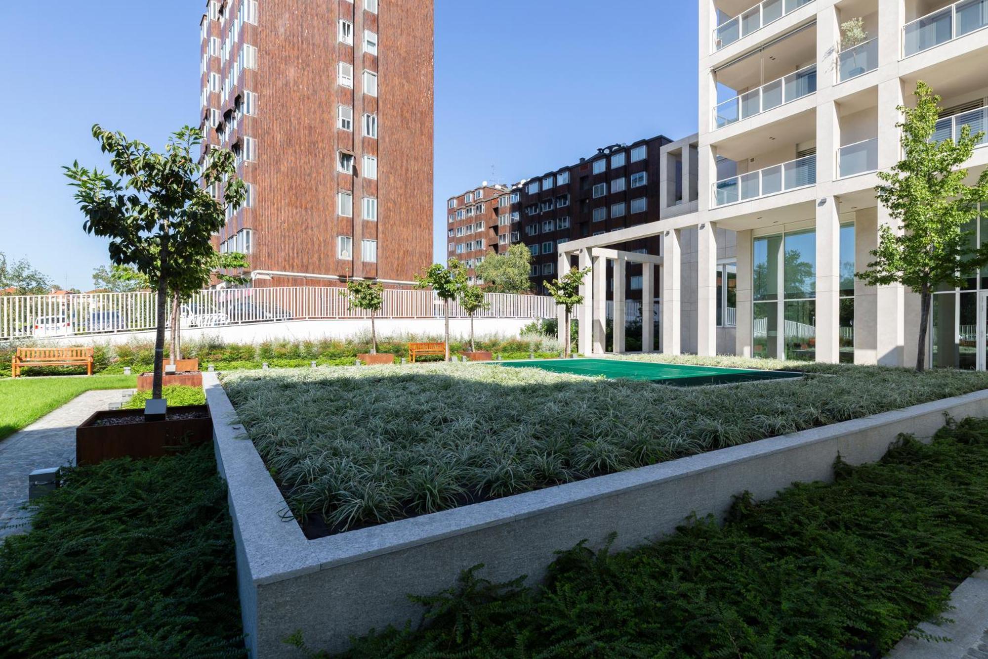 Torre Luxury