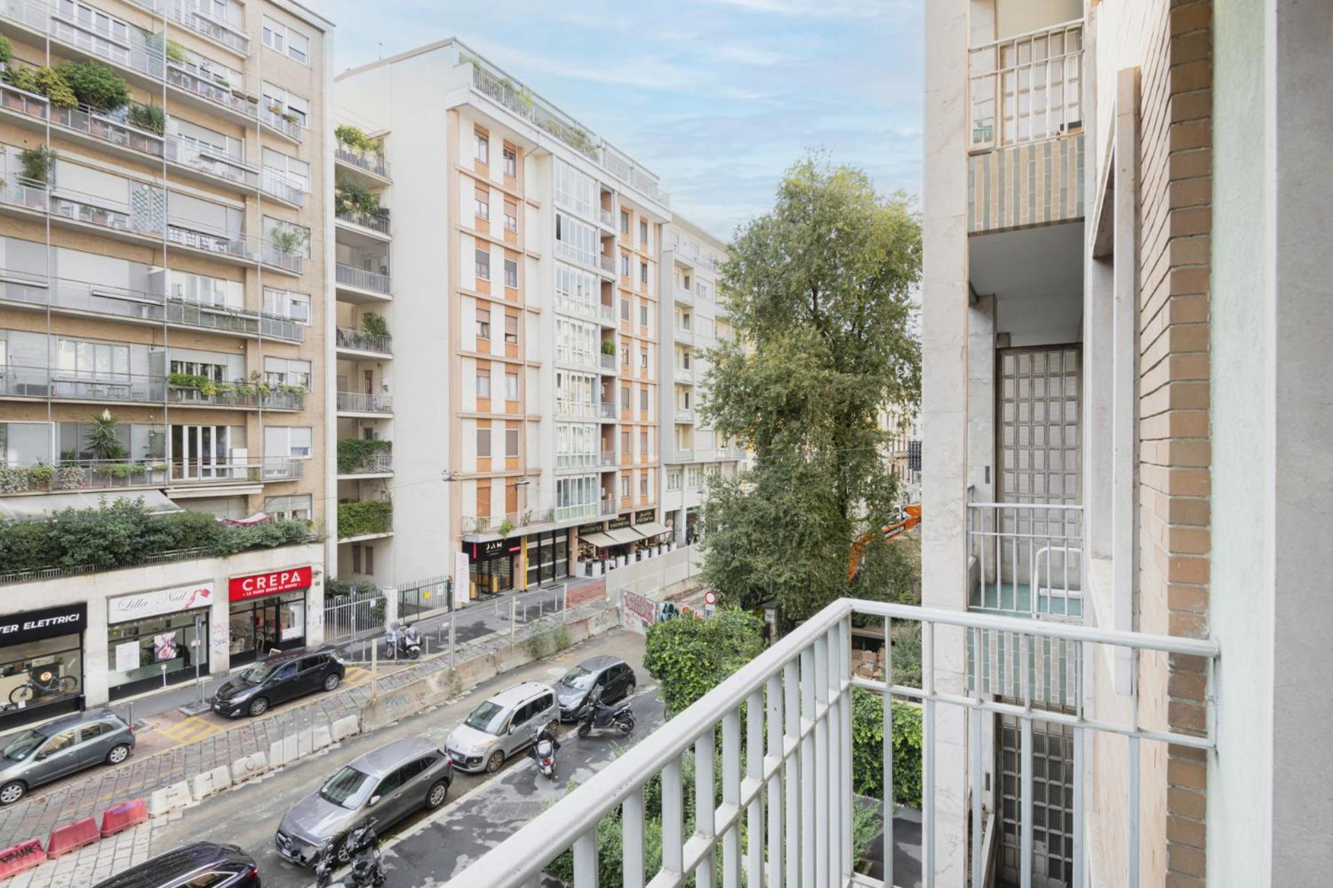 Apartment Easylife - Luminosa Dimora In Sant'ambrogio *